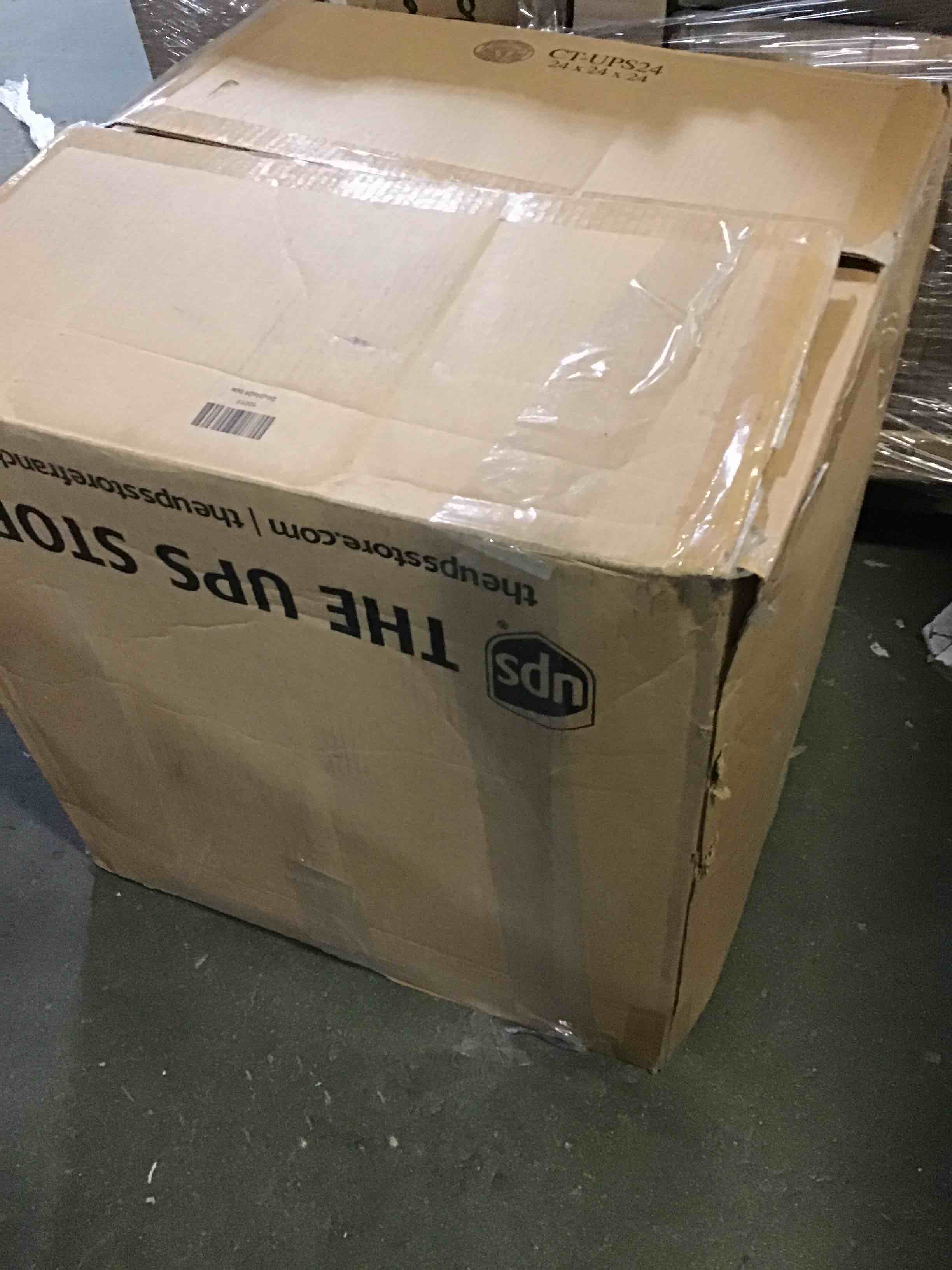 https://s3.amazonaws.com/lotting-images-prod/bidfta/BLU5510266_1699378019868.jpeg