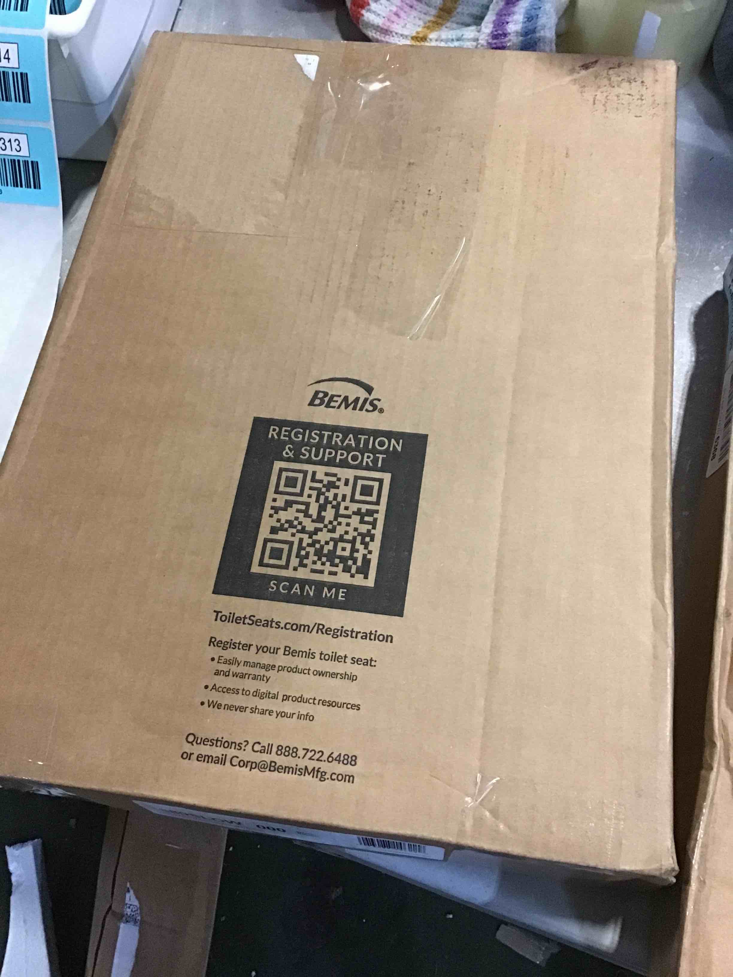 https://s3.amazonaws.com/lotting-images-prod/bidfta/BLU5510313_1699390603445.jpeg