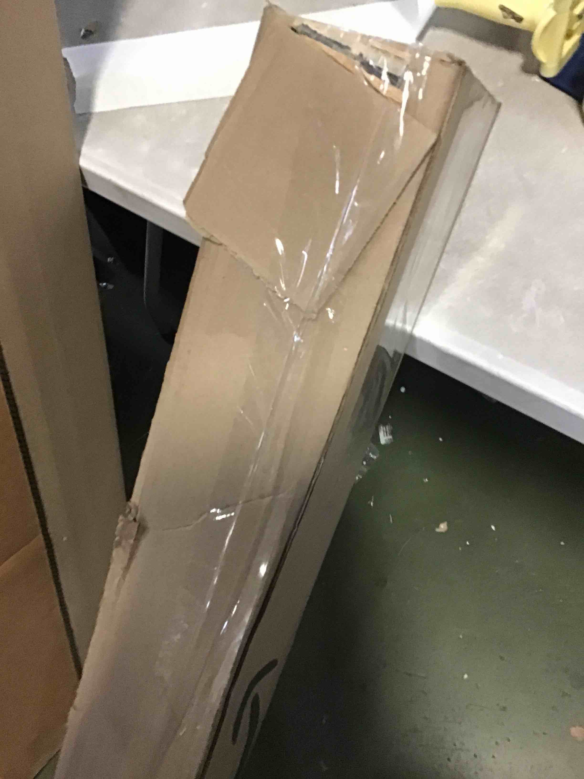 https://s3.amazonaws.com/lotting-images-prod/bidfta/BLU5510615_1699561567233.jpeg