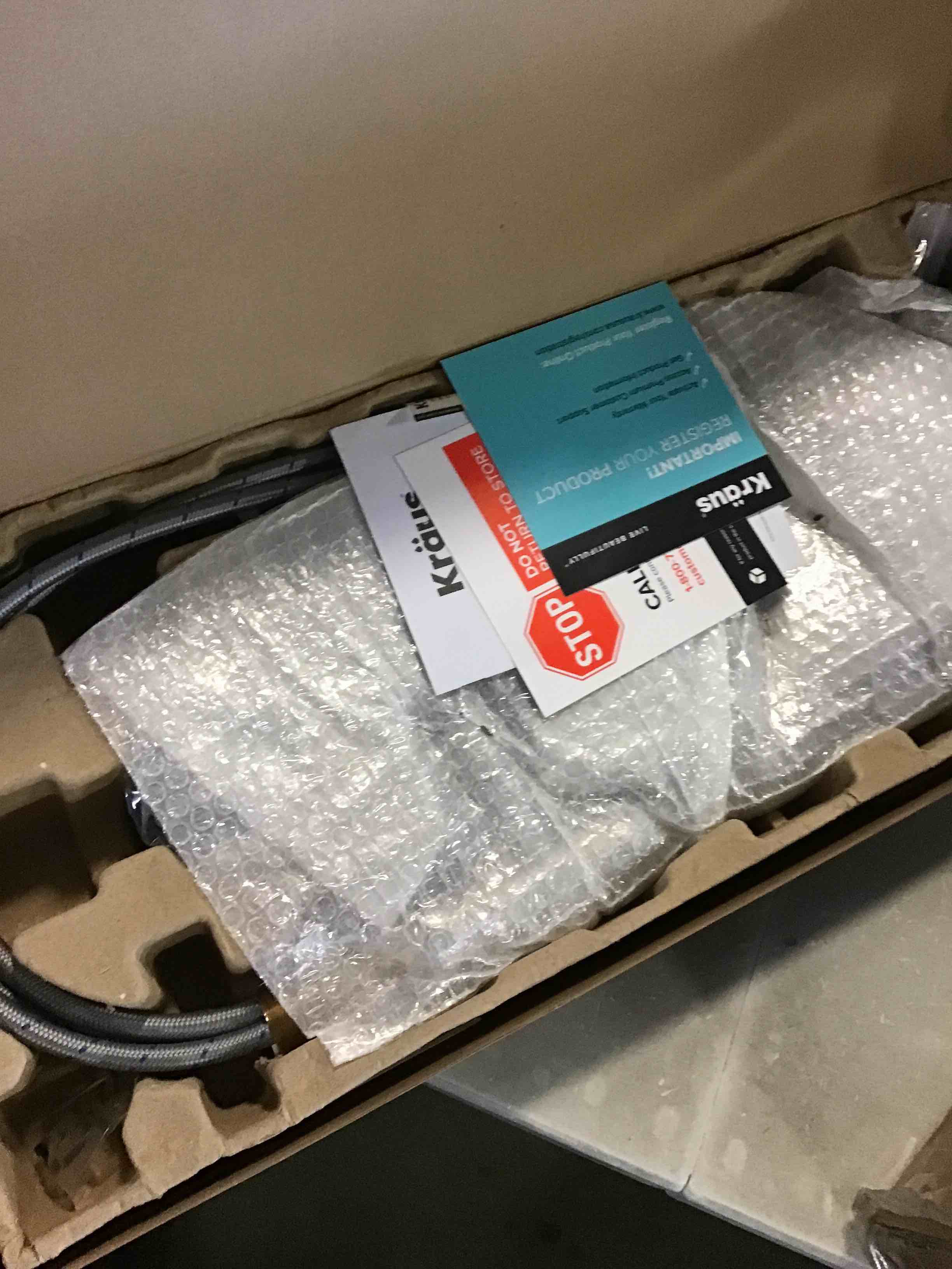 https://s3.amazonaws.com/lotting-images-prod/bidfta/BLU5510737_1699633034728.jpeg