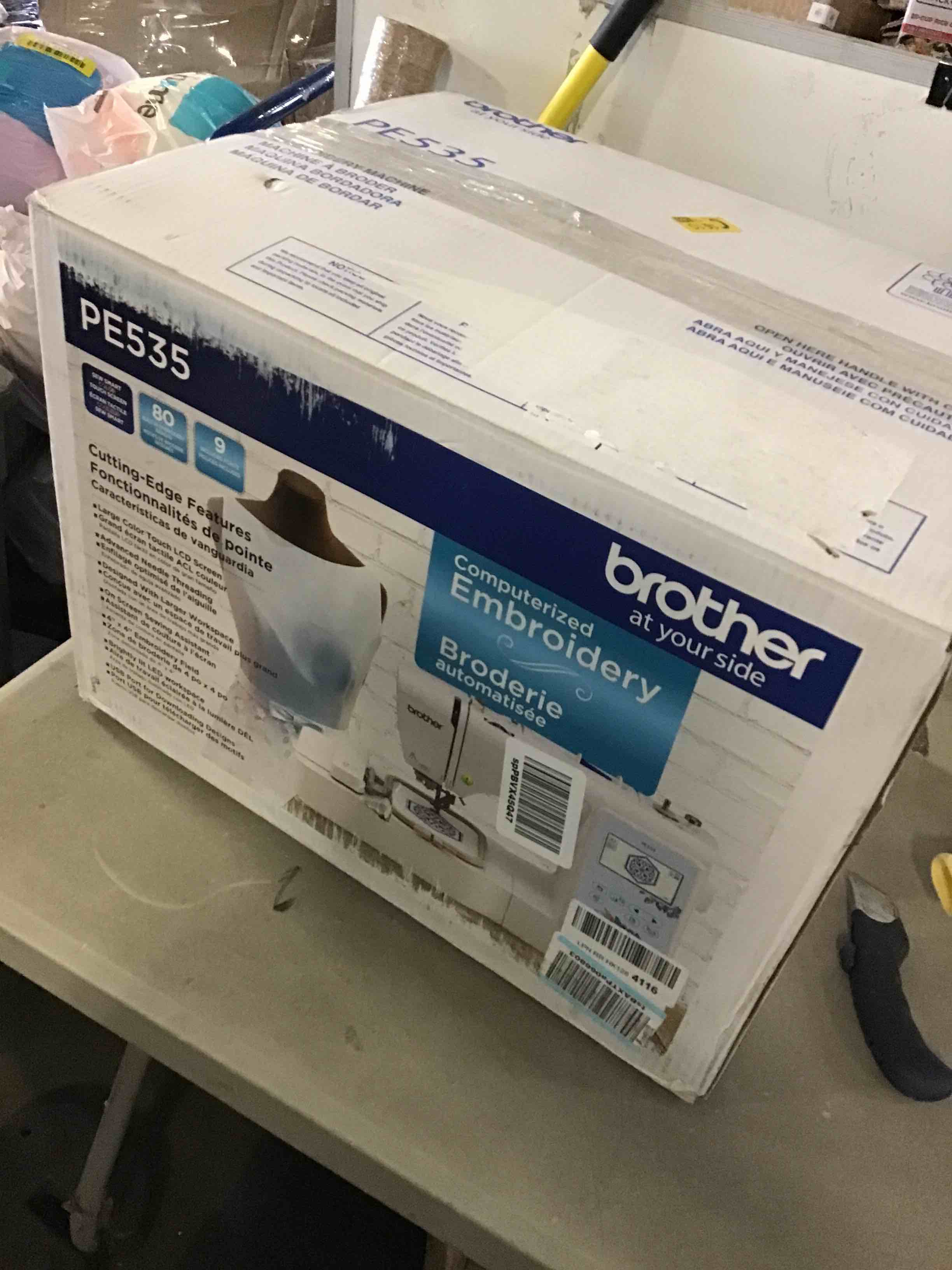 https://s3.amazonaws.com/lotting-images-prod/bidfta/BLU5510875_1699882960796.jpeg