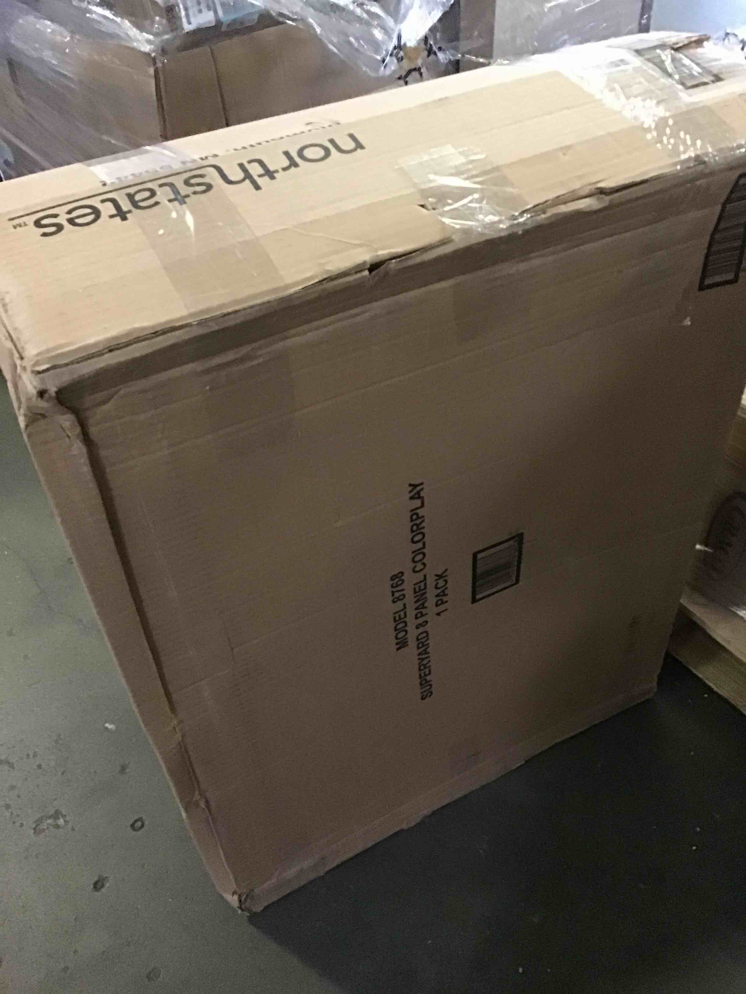 https://s3.amazonaws.com/lotting-images-prod/bidfta/BLU5510975_1699896742993.jpeg