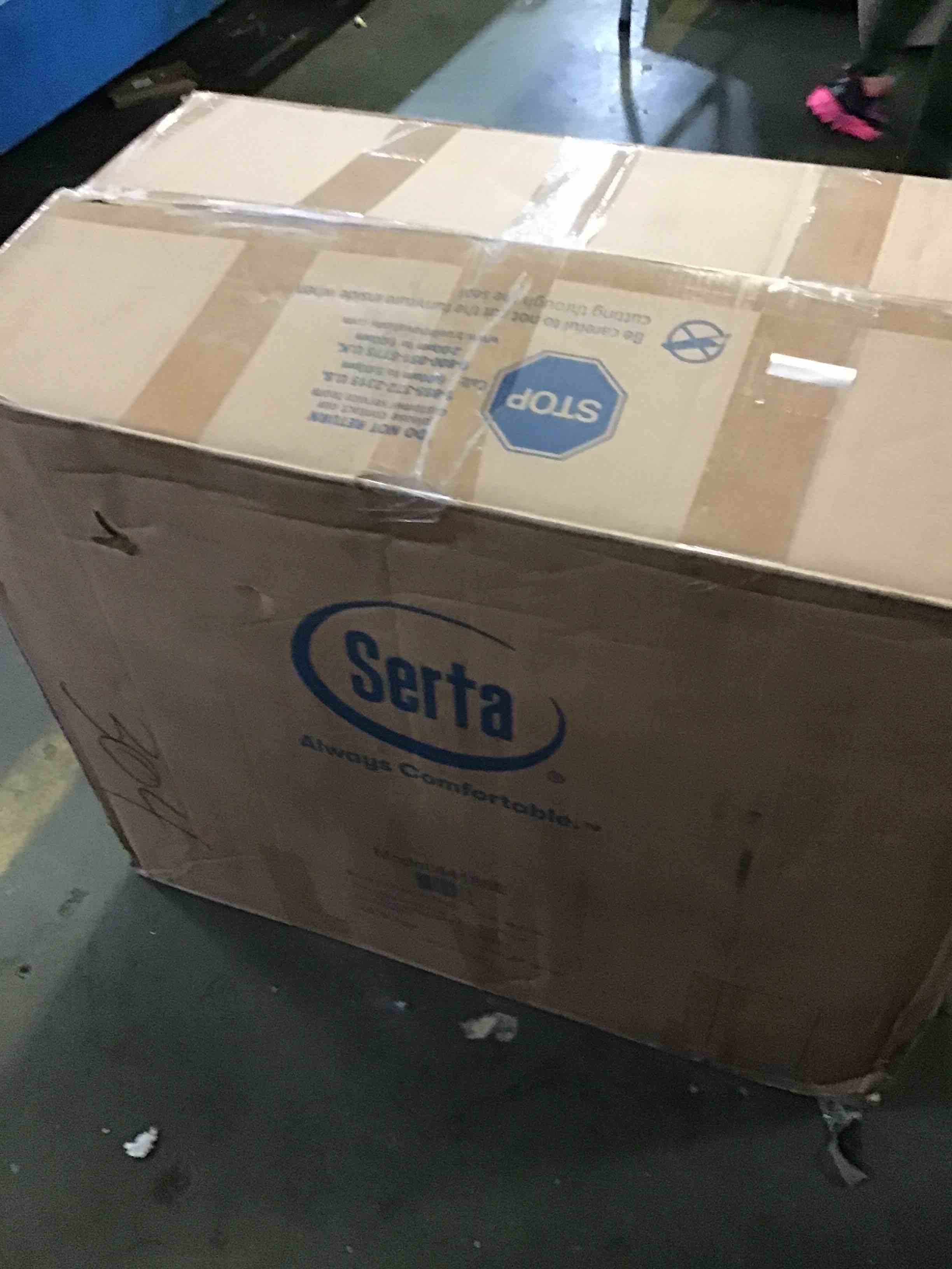 https://s3.amazonaws.com/lotting-images-prod/bidfta/BLU5510981_1699899423639.jpeg