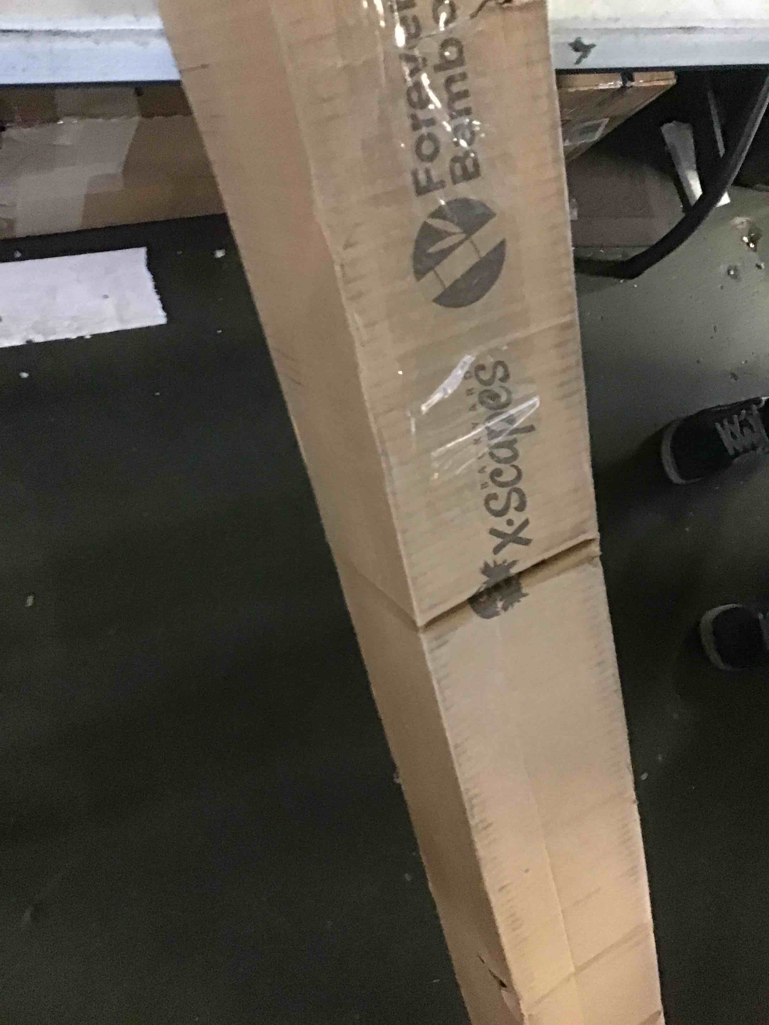 https://s3.amazonaws.com/lotting-images-prod/bidfta/BLU5511228_1699995414741.jpeg
