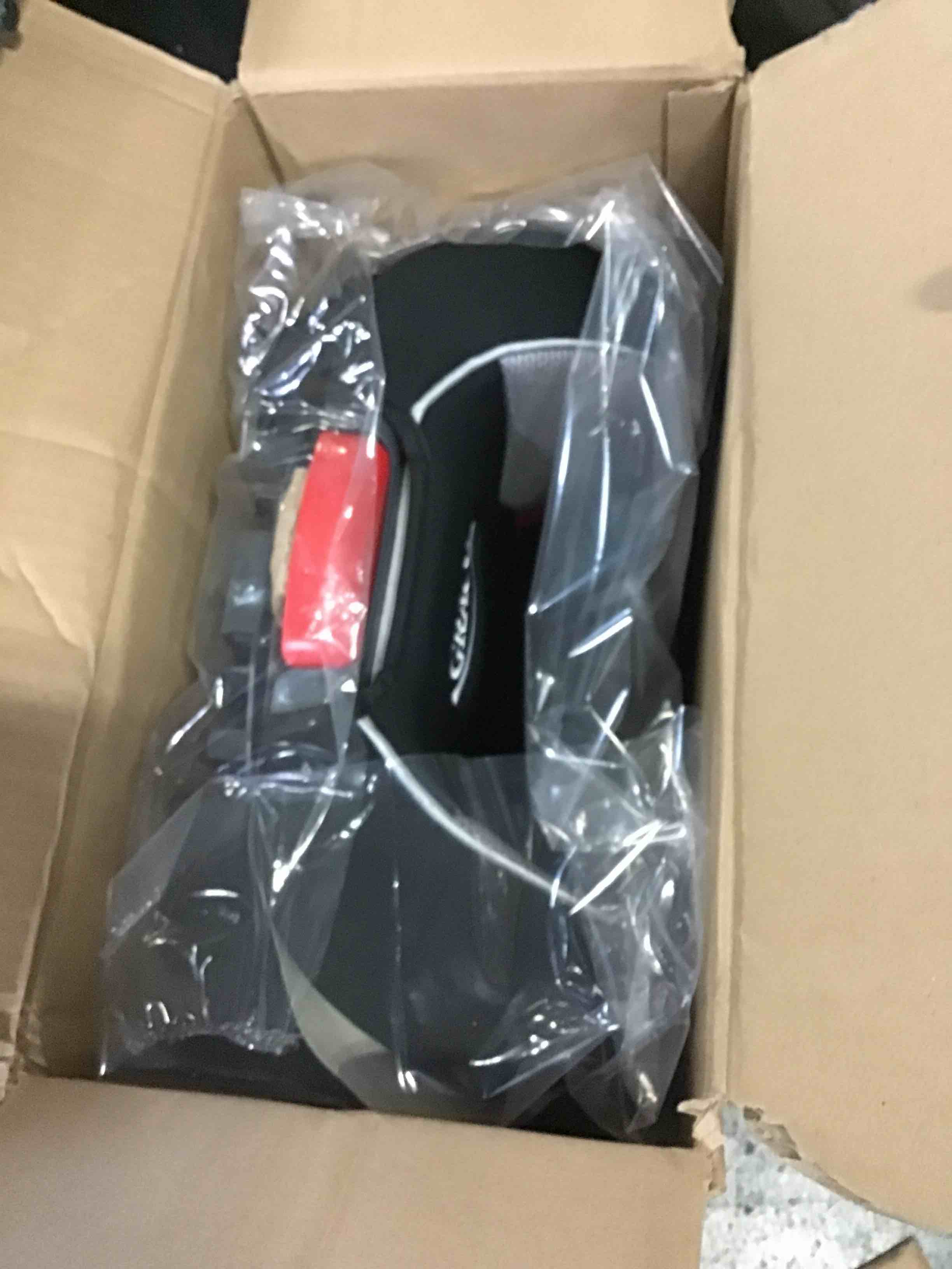 https://s3.amazonaws.com/lotting-images-prod/bidfta/BLU5512074_1699635701666.jpeg