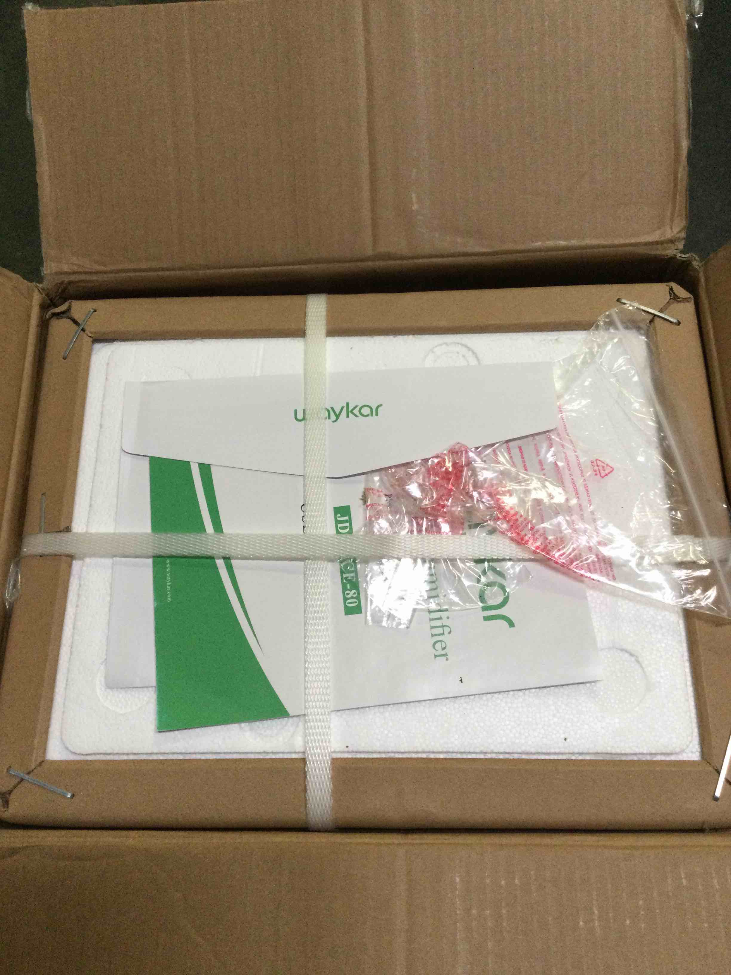 https://s3.amazonaws.com/lotting-images-prod/bidfta/BLU5512991_1699280262309.jpeg
