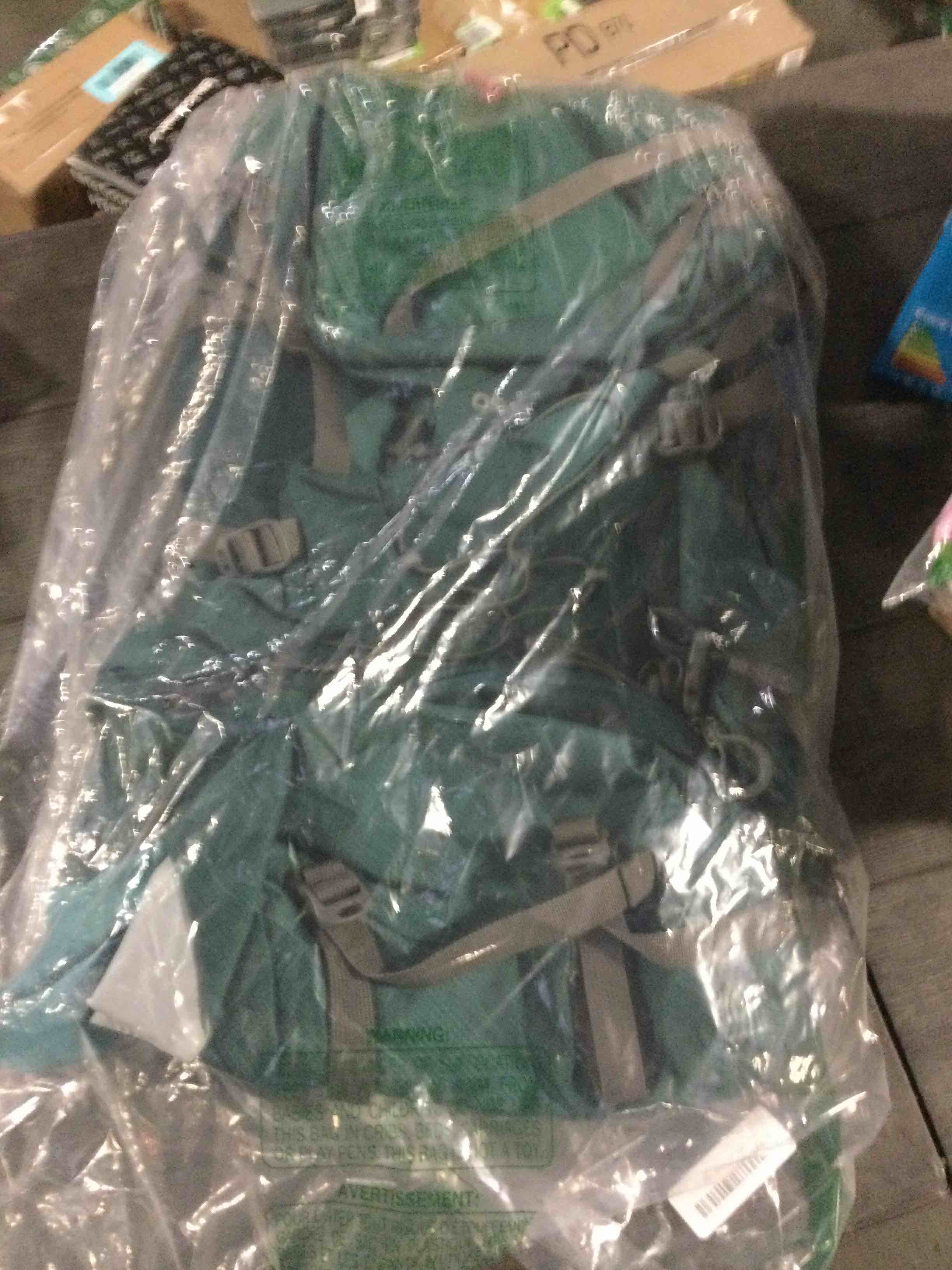 https://s3.amazonaws.com/lotting-images-prod/bidfta/BLU5513987_1700137218420.jpeg