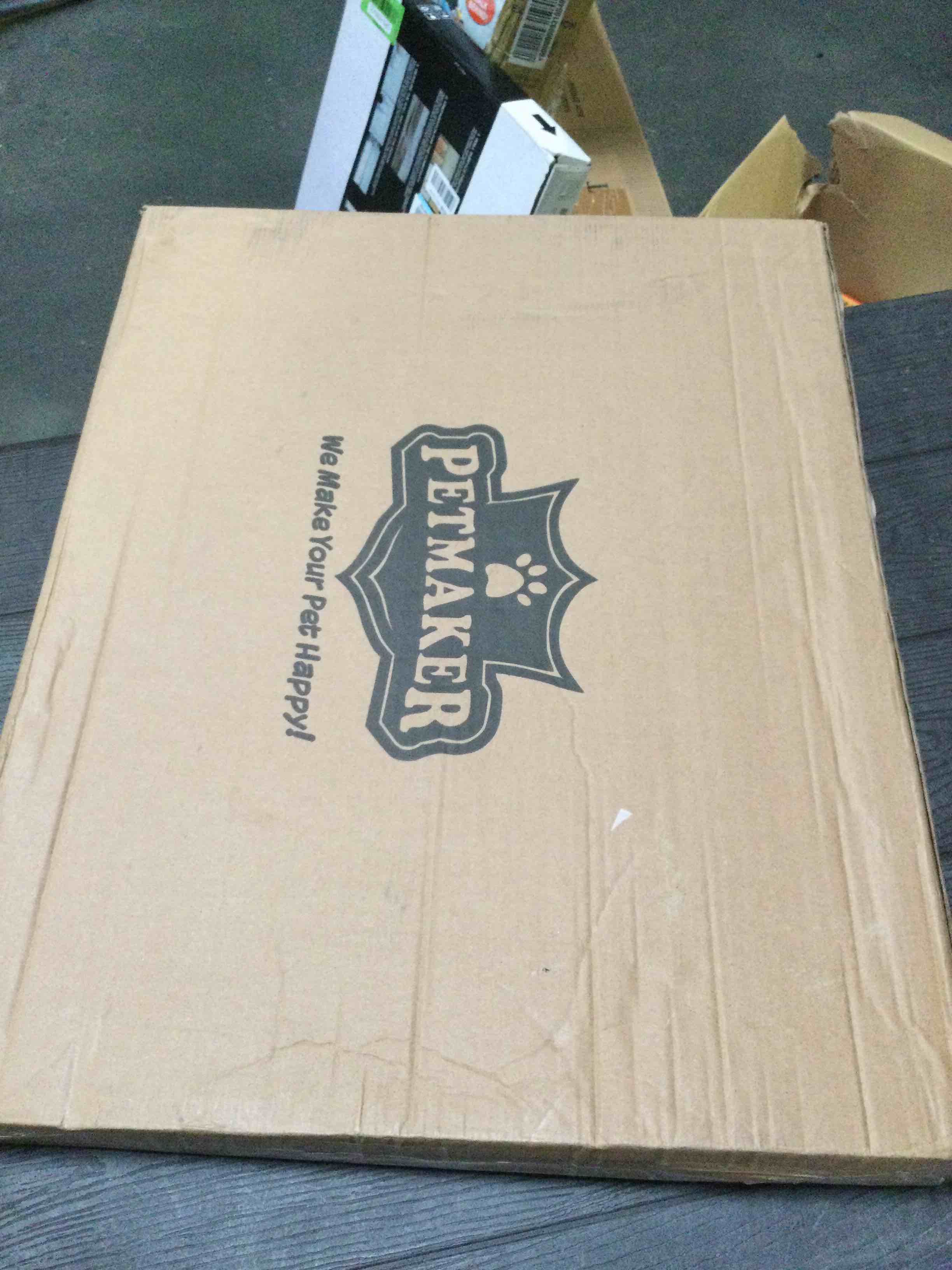 https://s3.amazonaws.com/lotting-images-prod/bidfta/BLU5514077_1700151838954.jpeg