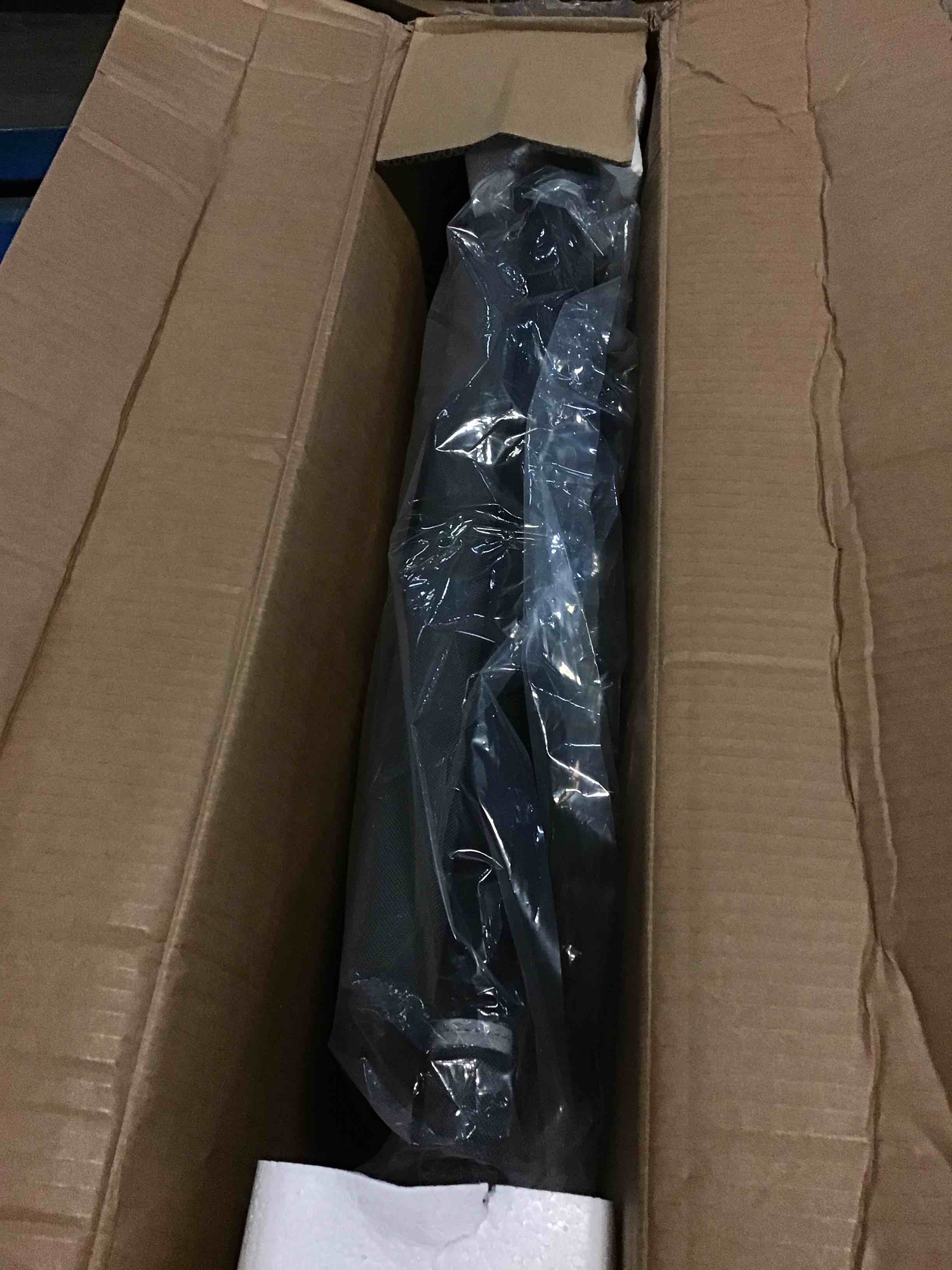 https://s3.amazonaws.com/lotting-images-prod/bidfta/BLU5515340_1699993634193.jpeg