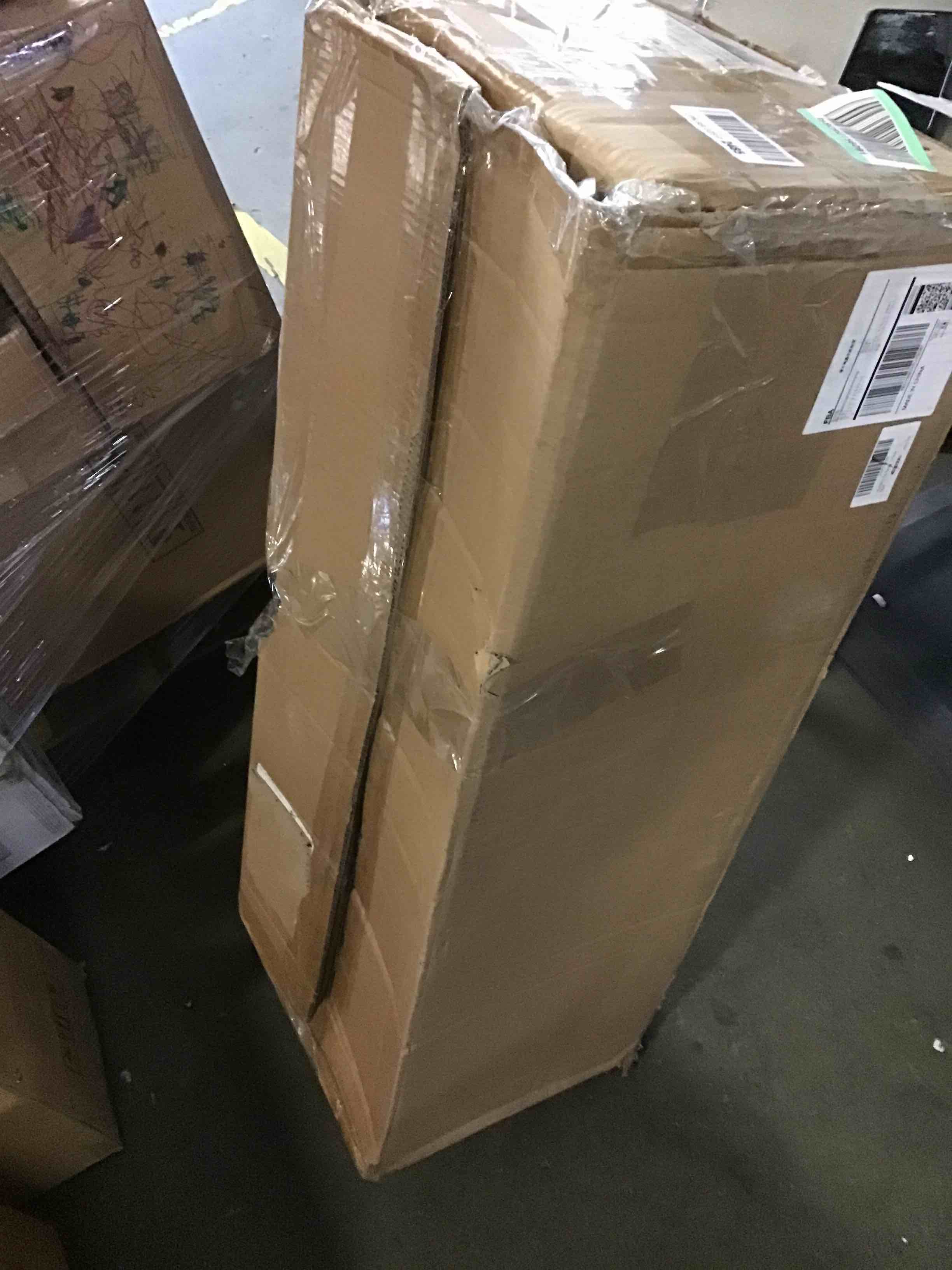 https://s3.amazonaws.com/lotting-images-prod/bidfta/BLU5515623_1700140689487.jpeg