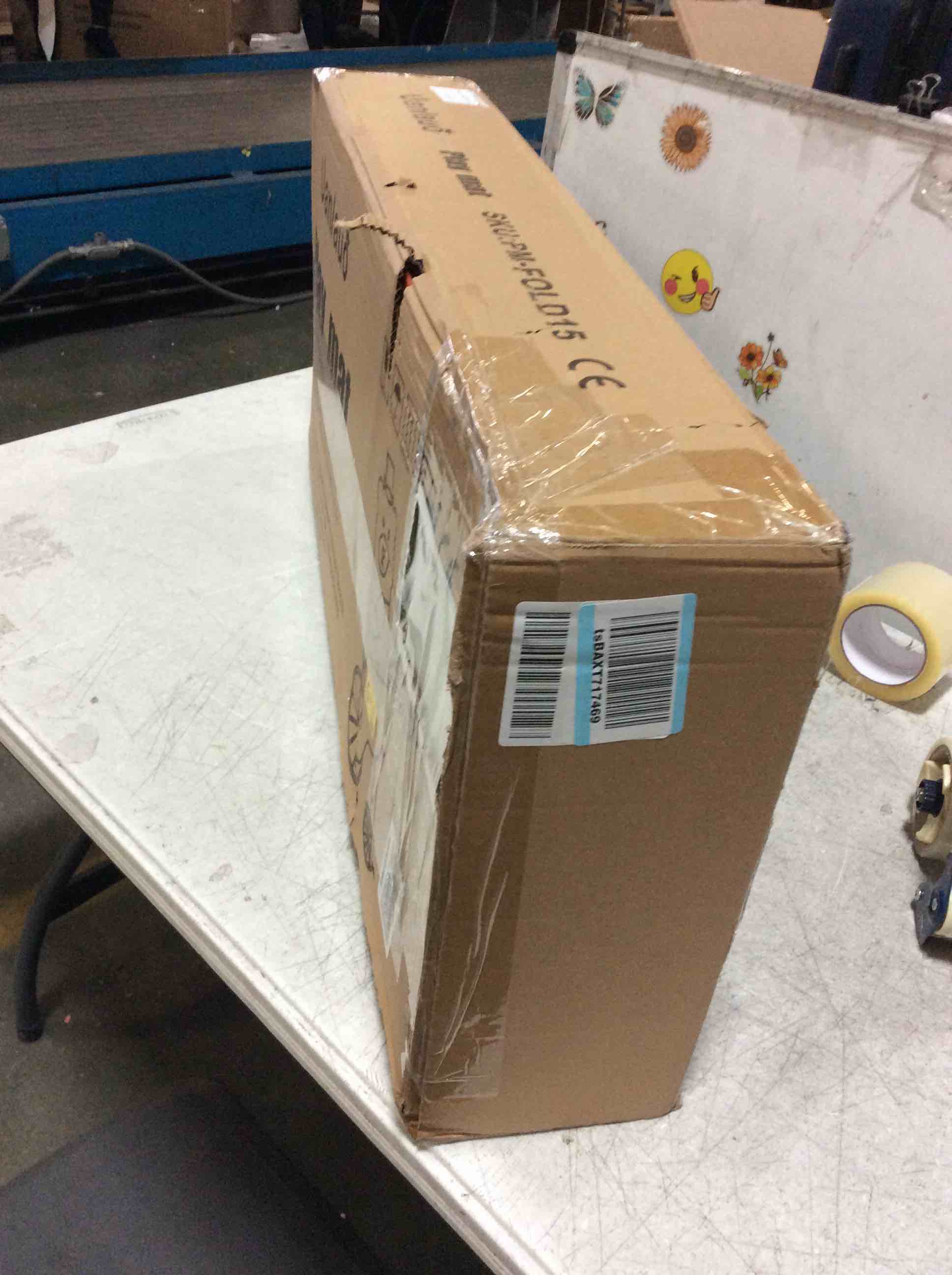 https://s3.amazonaws.com/lotting-images-prod/bidfta/BLU5516057_1697812600970.jpeg