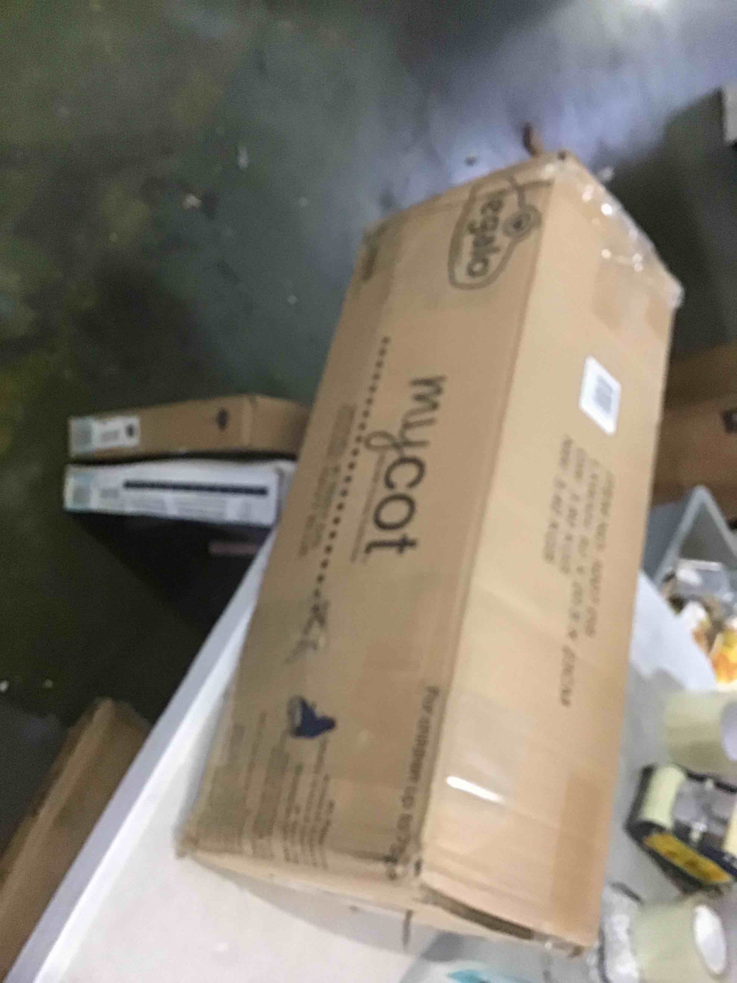 https://s3.amazonaws.com/lotting-images-prod/bidfta/BLU5516996_1698431296464.jpeg