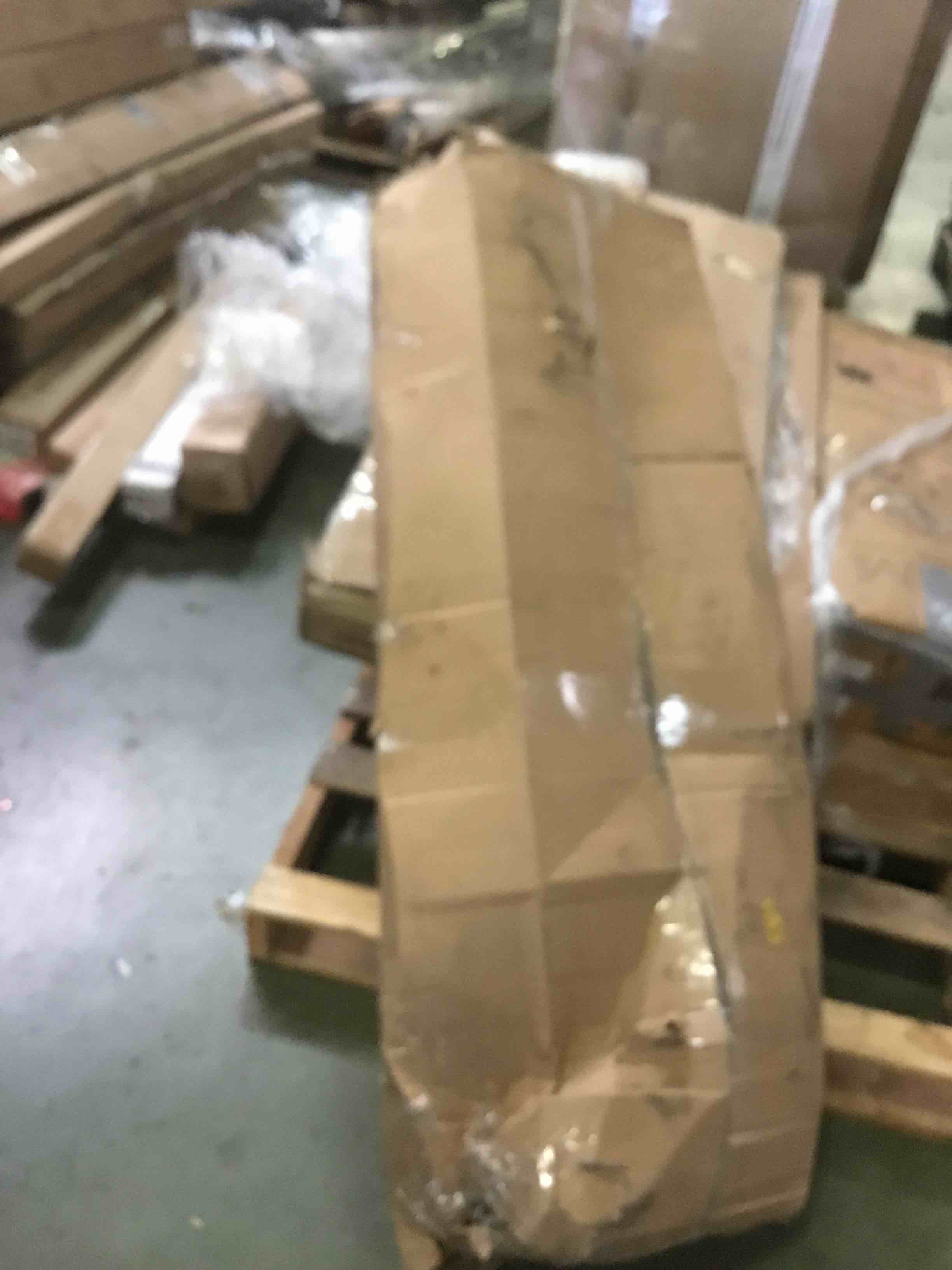 https://s3.amazonaws.com/lotting-images-prod/bidfta/BLU5517259_1698764768406.jpeg
