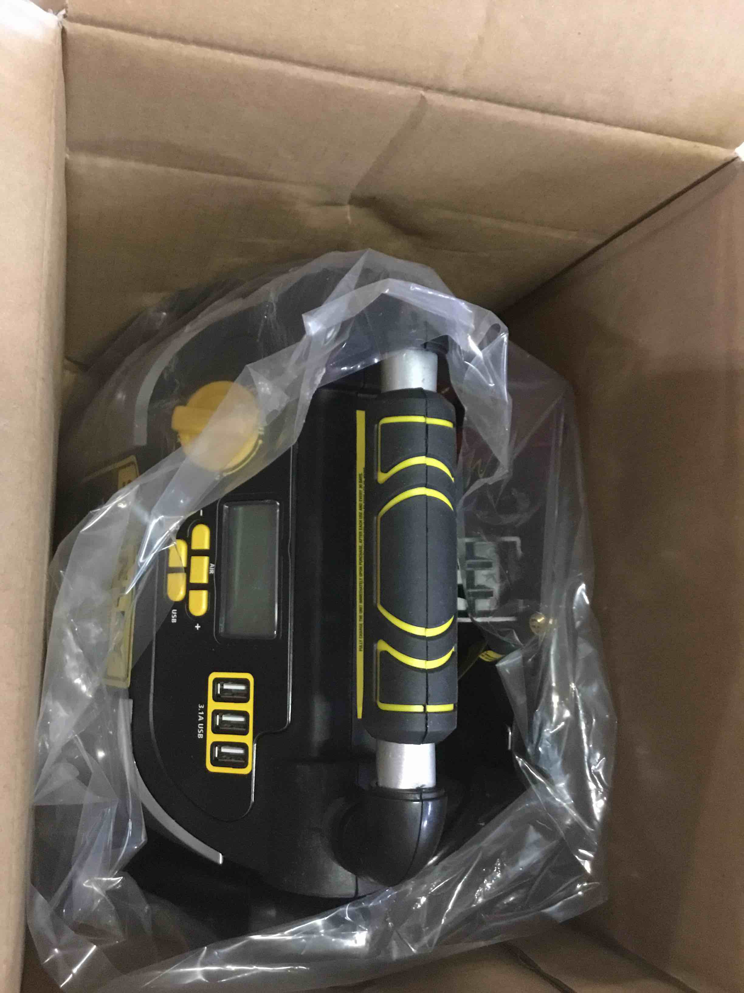 Portable power station 