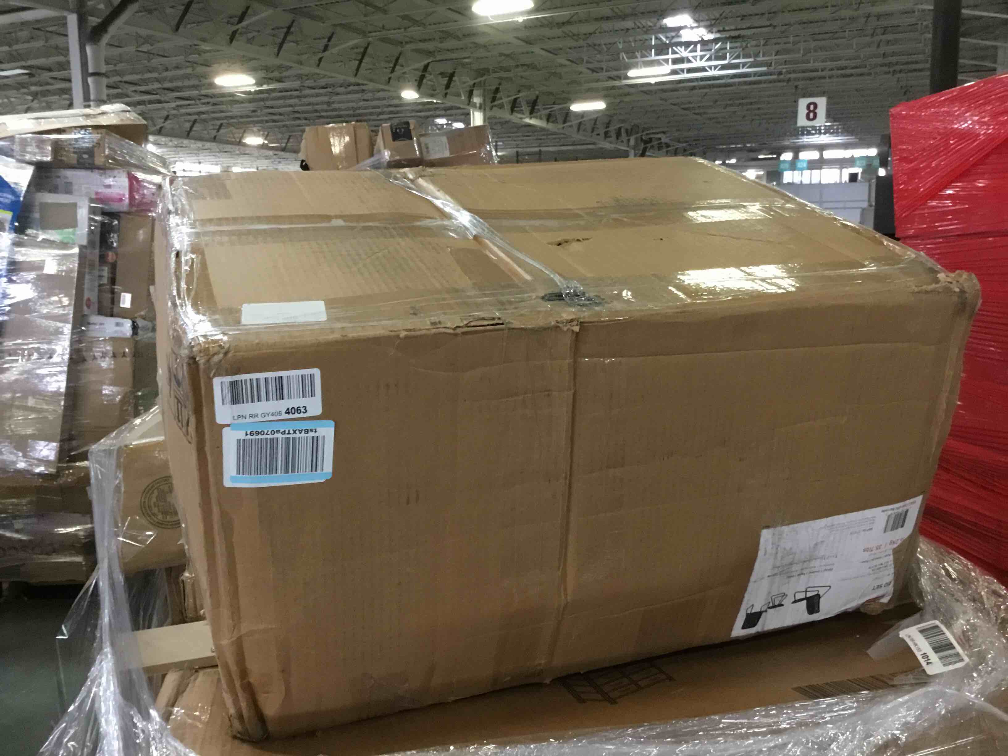 Comfortable Resin Wicker Patio Furniture Set With Side Table And Outdoor Chairs