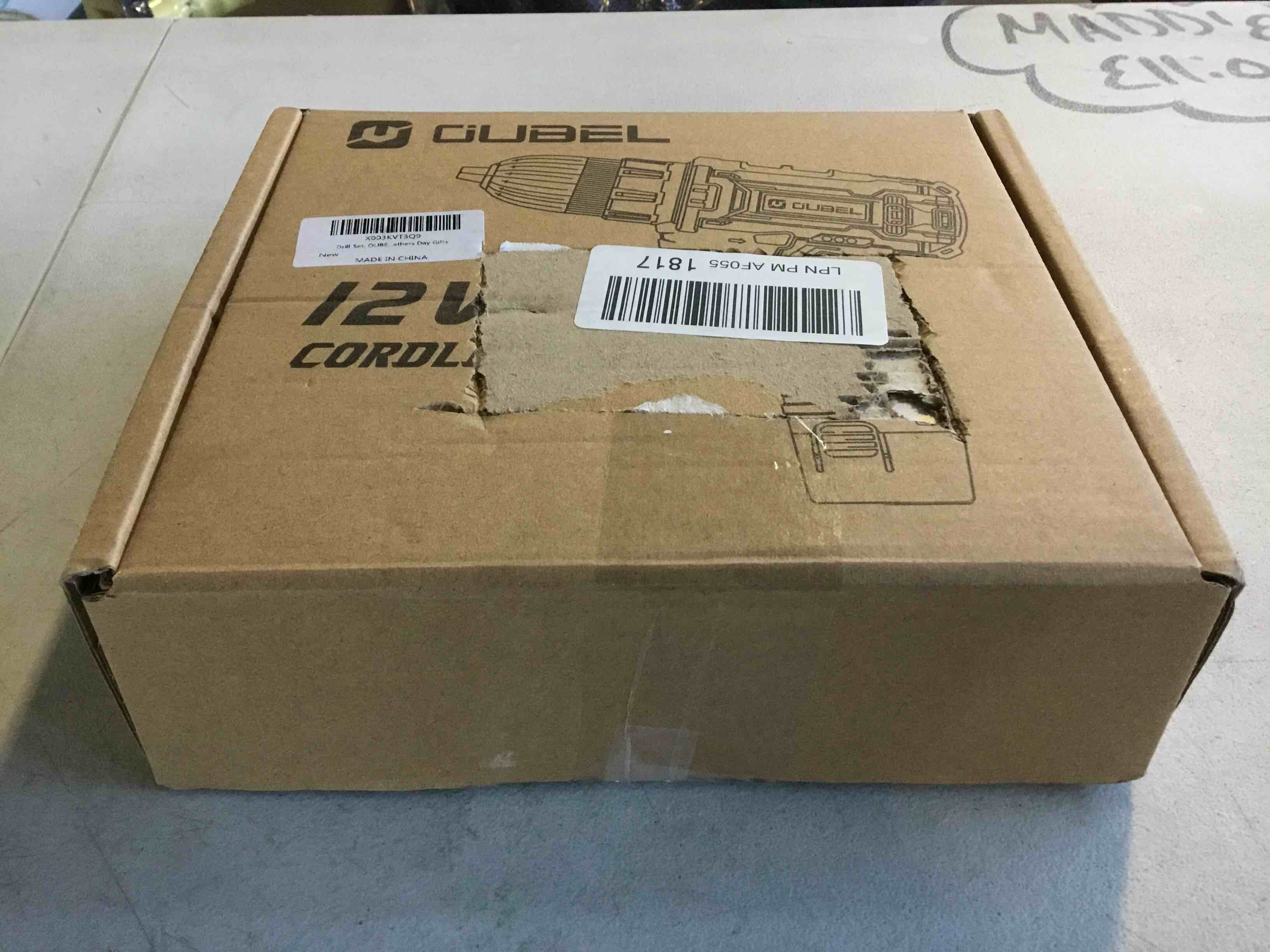 https://s3.amazonaws.com/lotting-images-prod/bidfta/BLU5518549_1701350580245.jpeg
