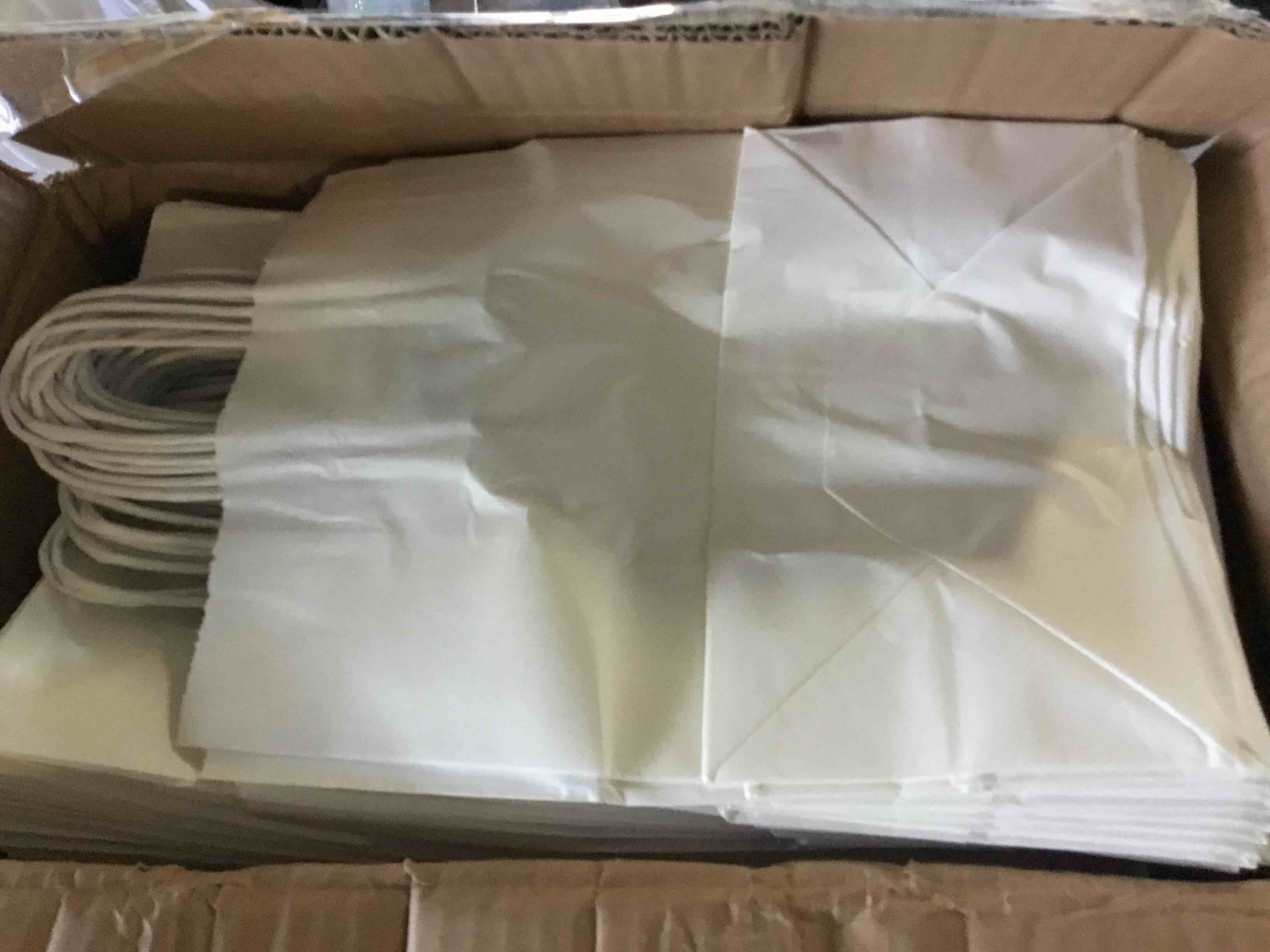 https://s3.amazonaws.com/lotting-images-prod/bidfta/BLU5519903_1698942759036.jpeg