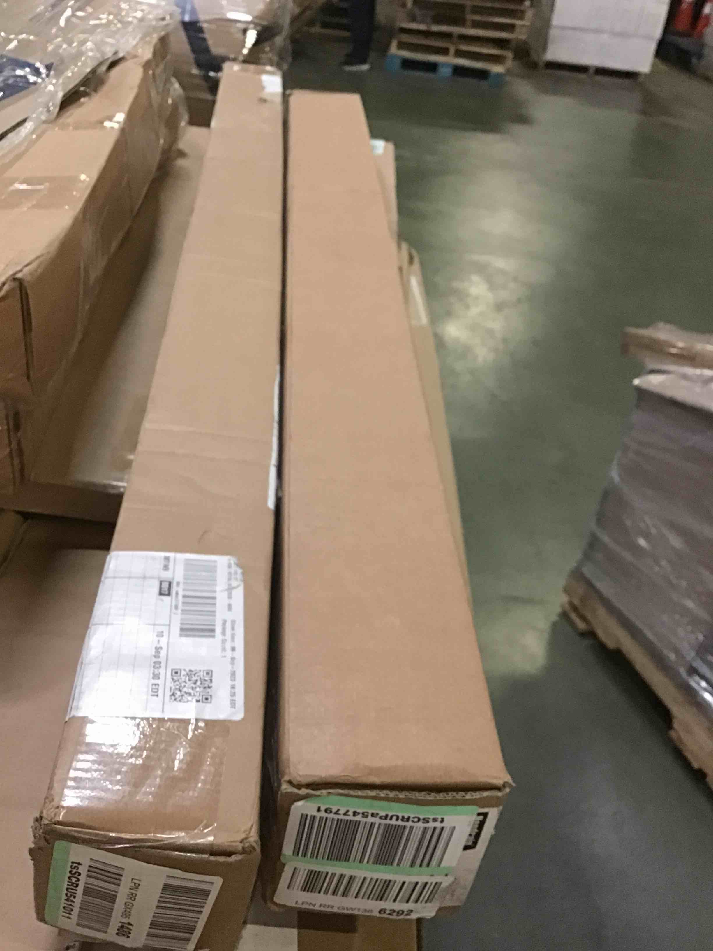 https://s3.amazonaws.com/lotting-images-prod/bidfta/BLU5520468_1697824614345.jpeg