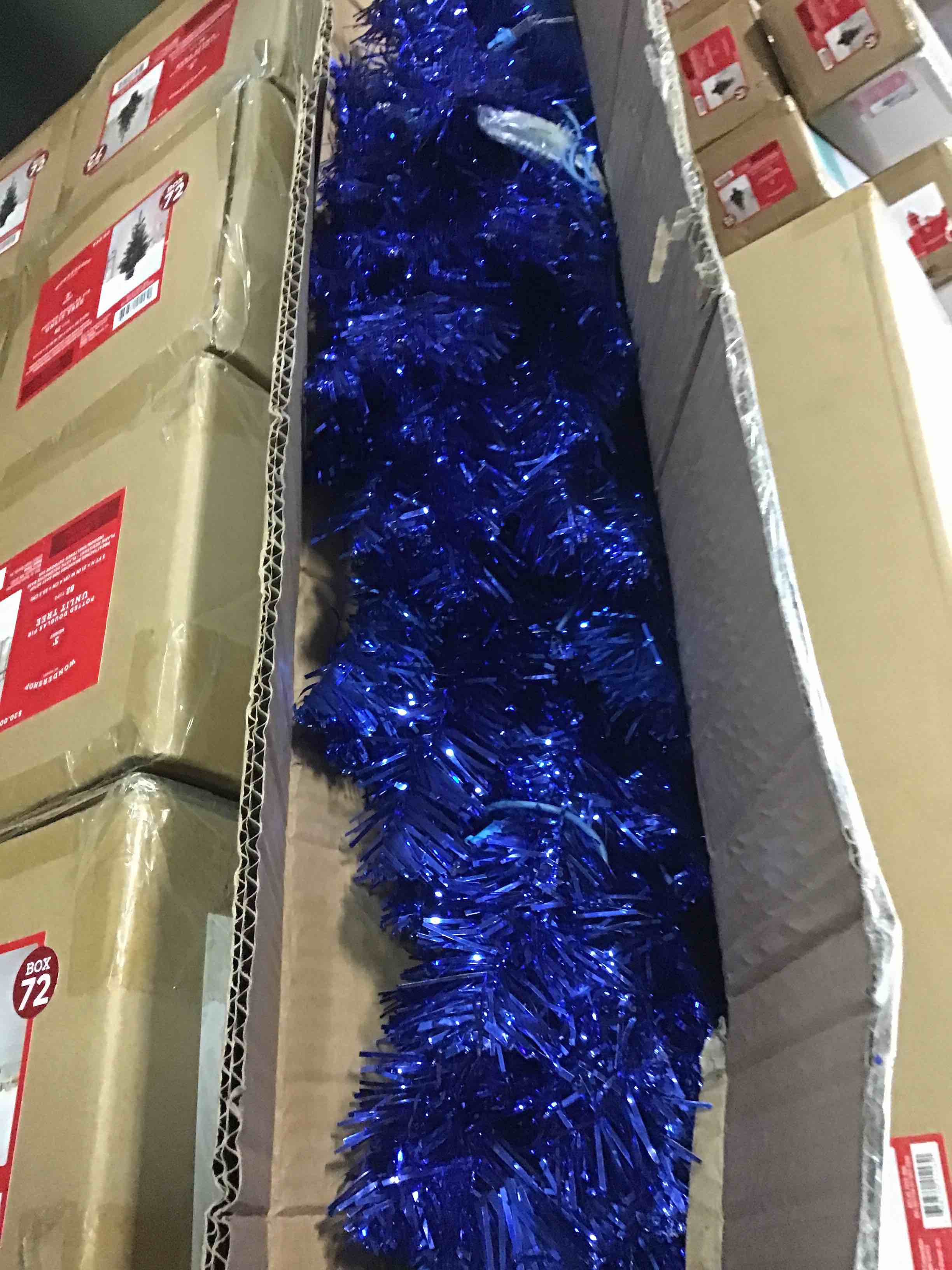 https://s3.amazonaws.com/lotting-images-prod/bidfta/BLU5522929_1698090711976.jpeg