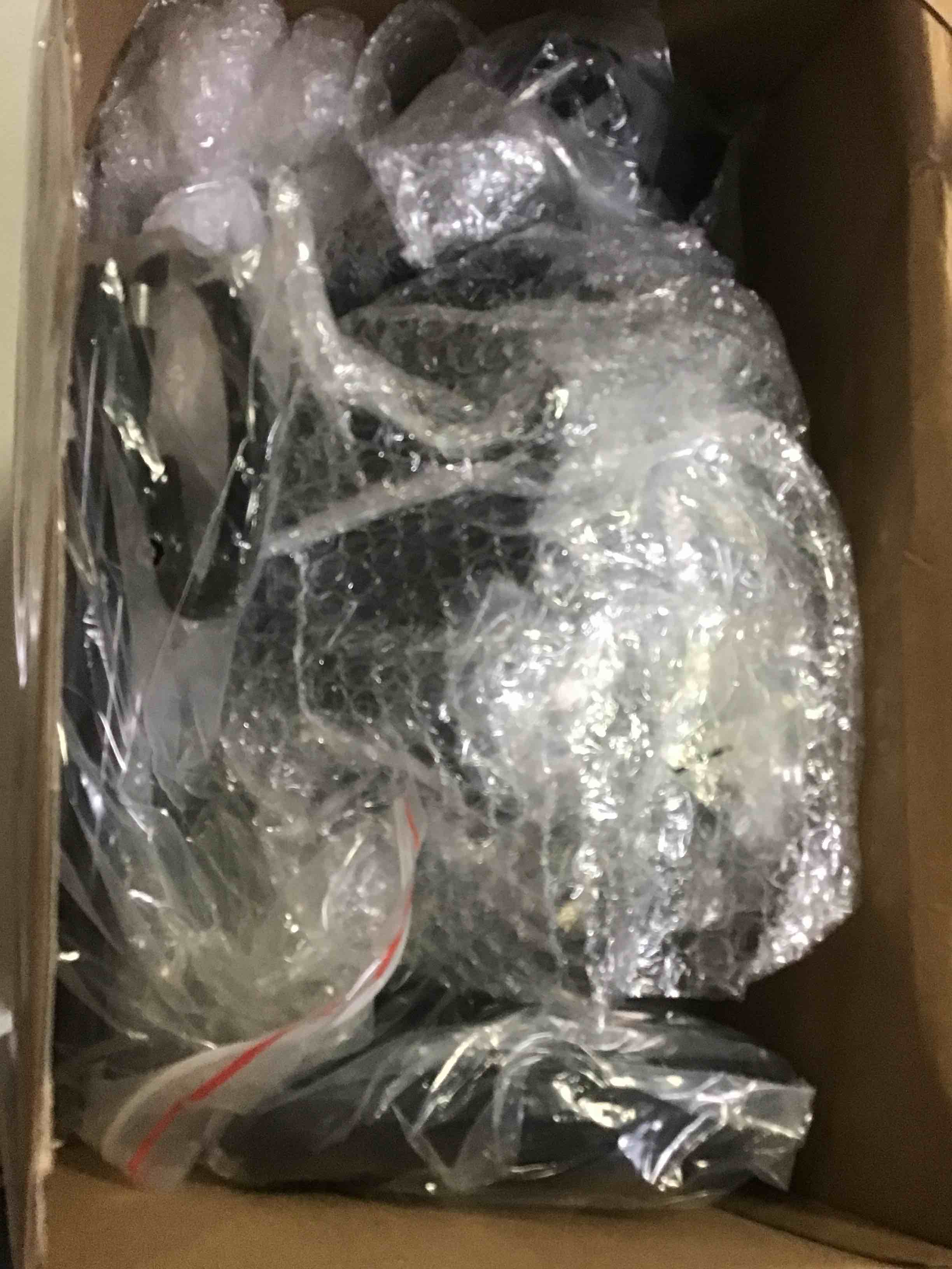https://s3.amazonaws.com/lotting-images-prod/bidfta/BLU5524577_1698768400146.jpeg