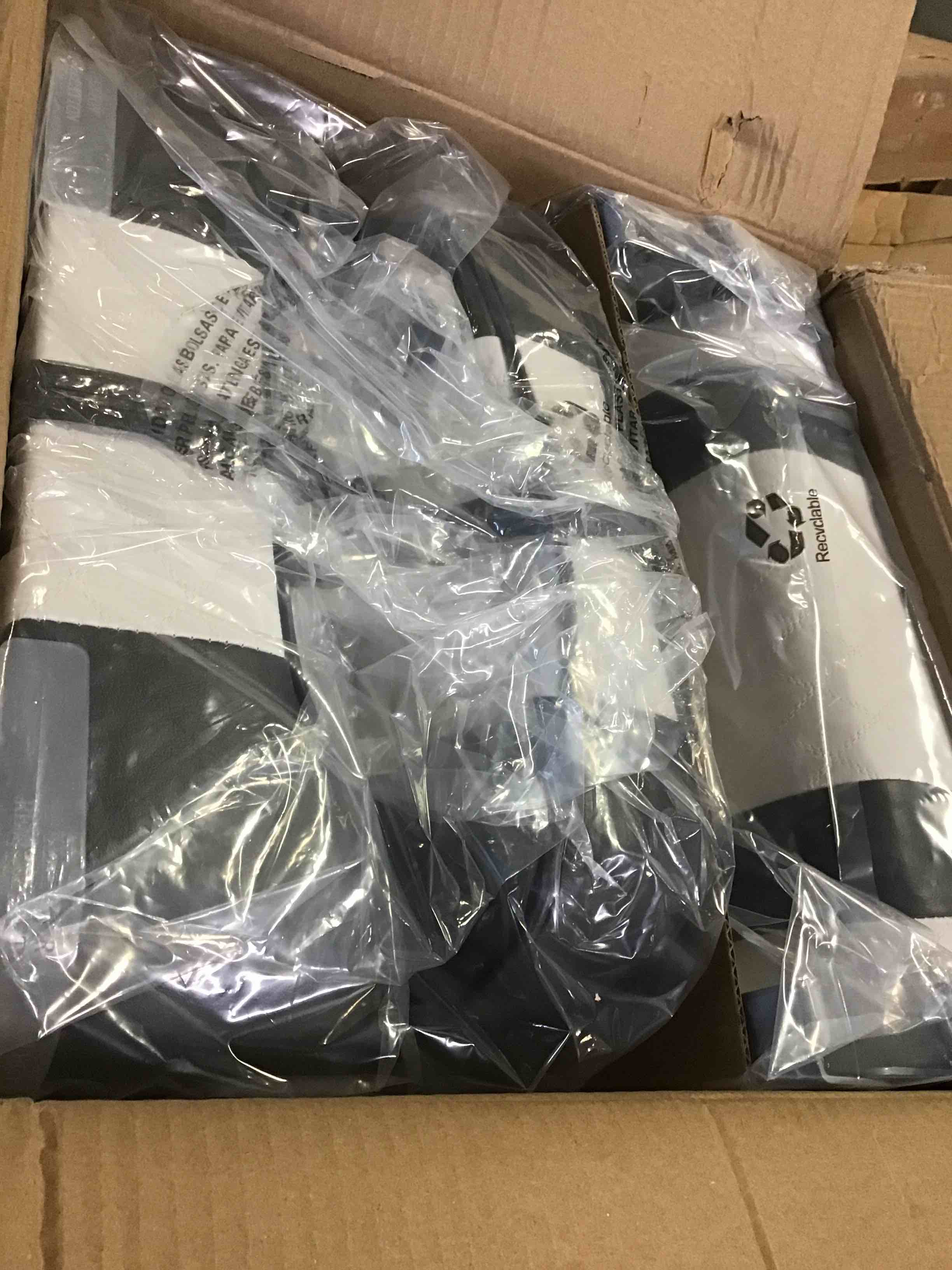 https://s3.amazonaws.com/lotting-images-prod/bidfta/BLU5524616_1698773548021.jpeg