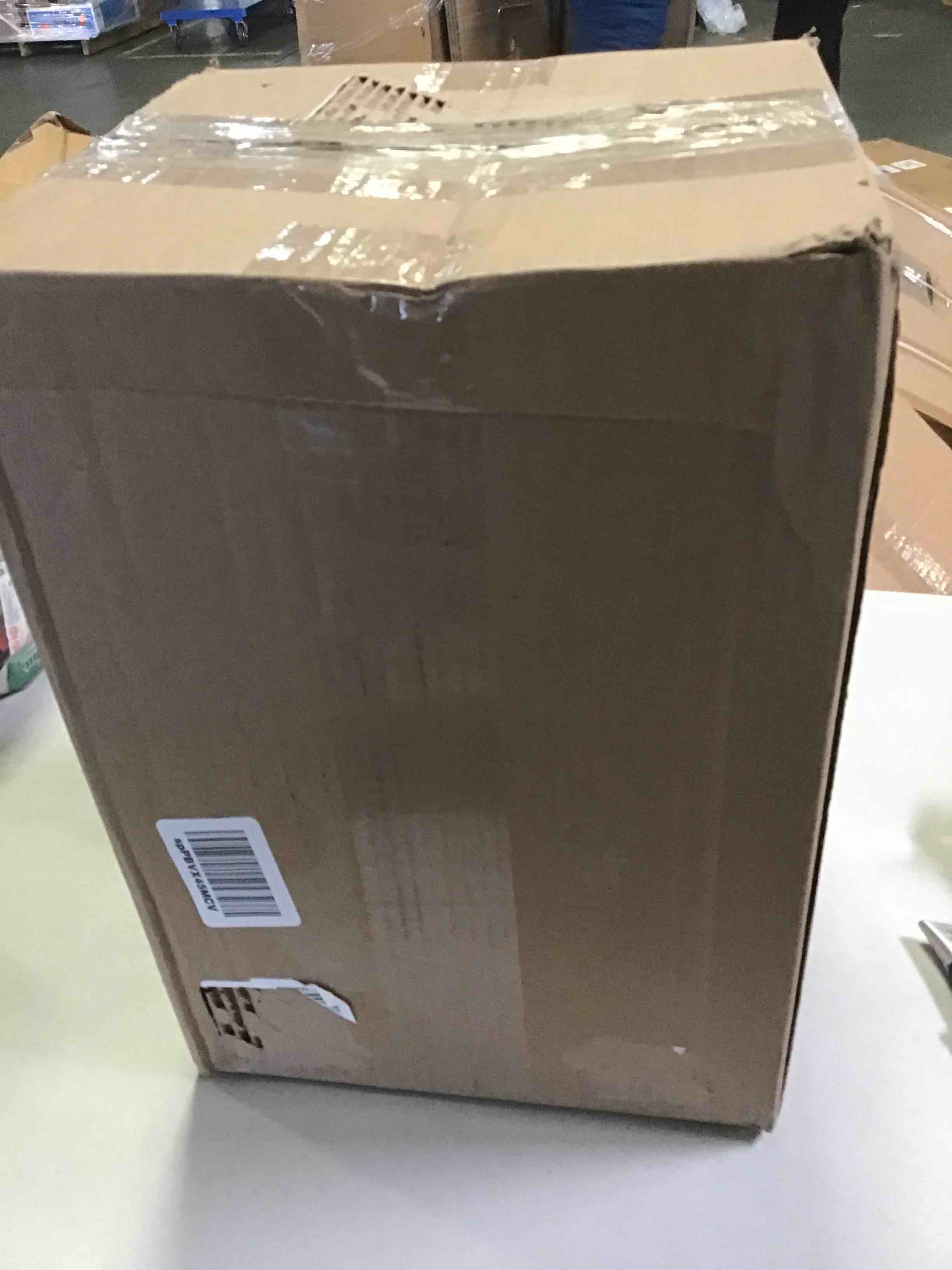 https://s3.amazonaws.com/lotting-images-prod/bidfta/BLU5524630_1698774684582.jpeg
