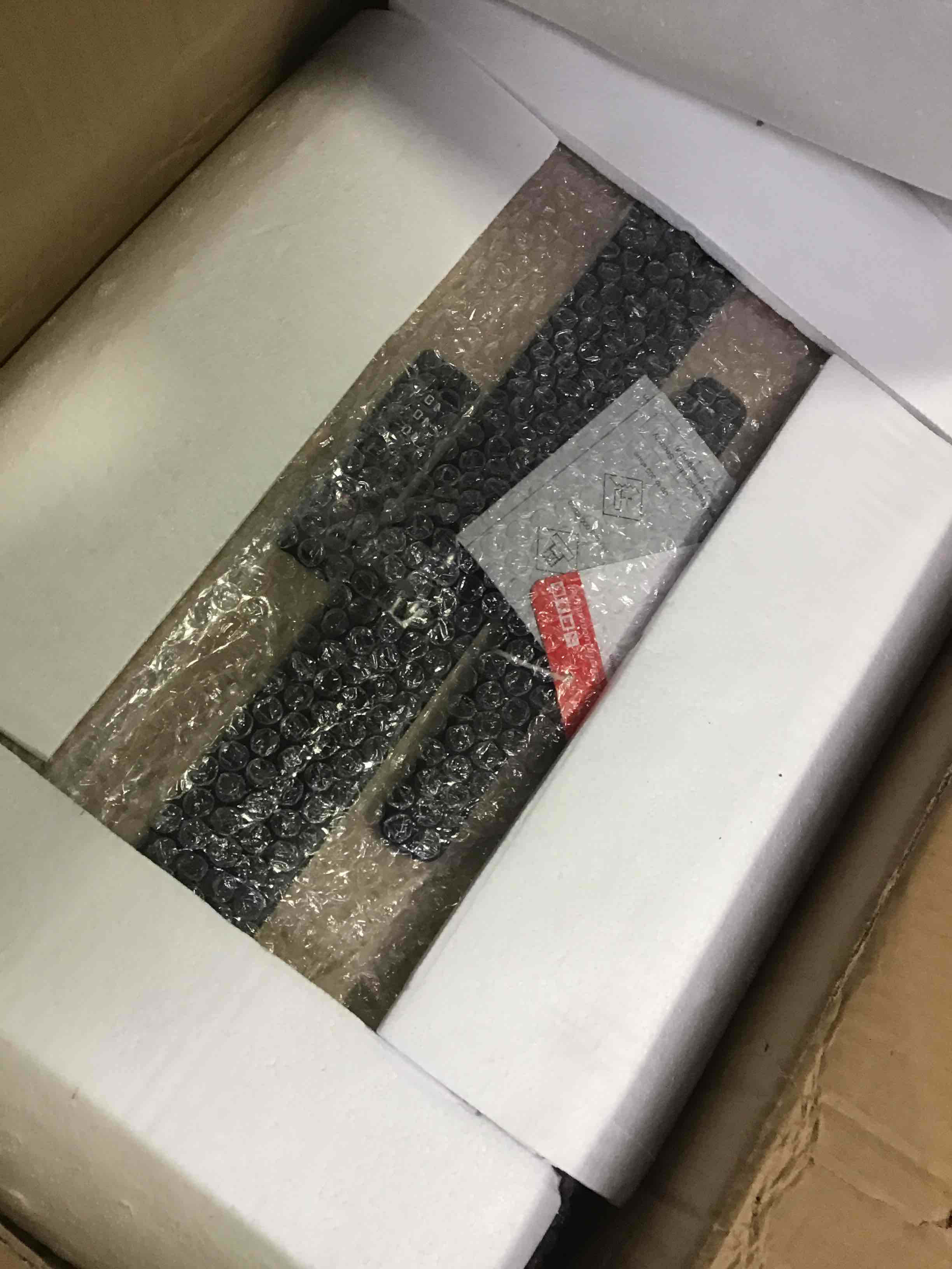https://s3.amazonaws.com/lotting-images-prod/bidfta/BLU5524631_1698774736932.jpeg