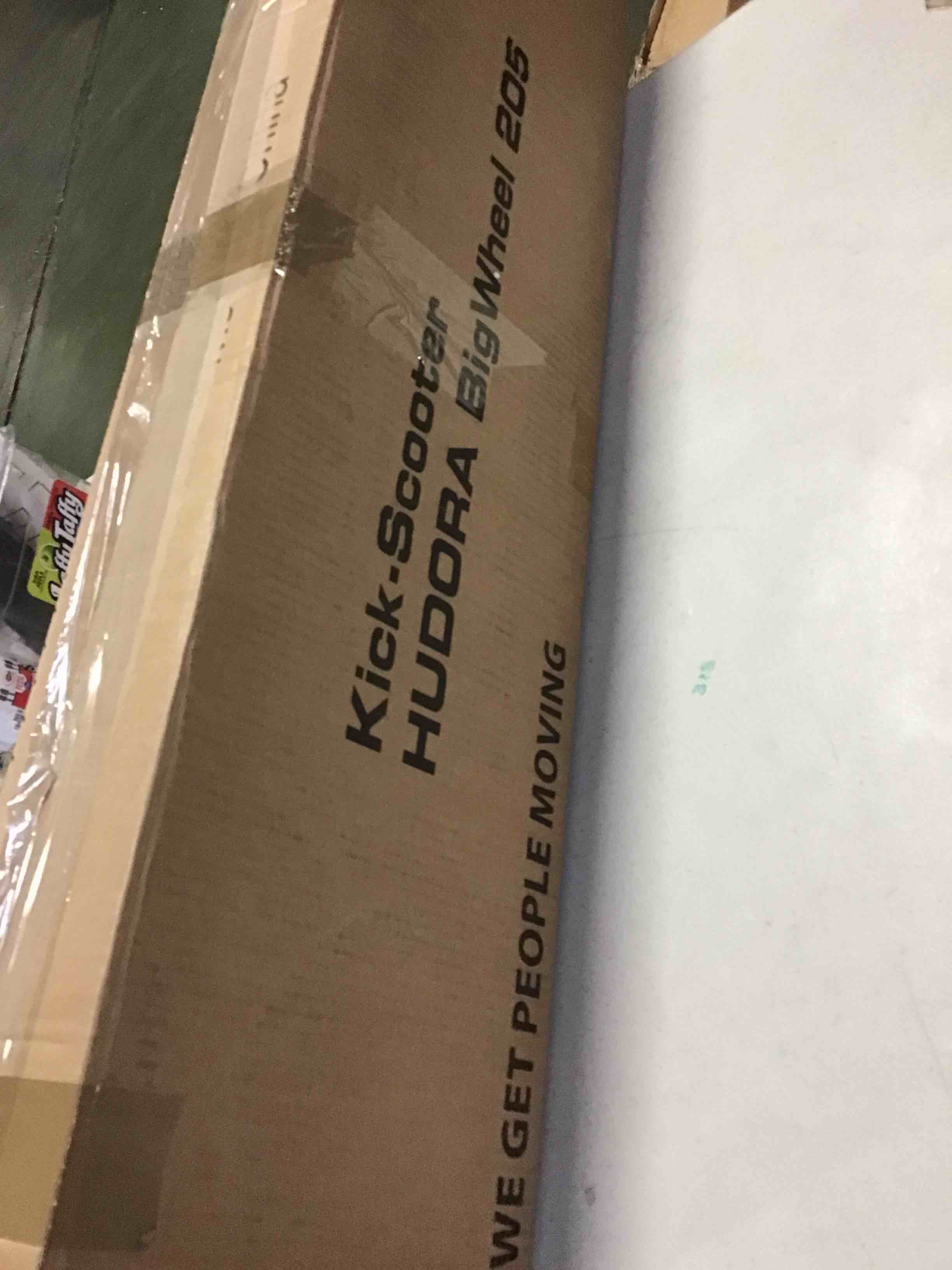 https://s3.amazonaws.com/lotting-images-prod/bidfta/BLU5524735_1698844640703.jpeg
