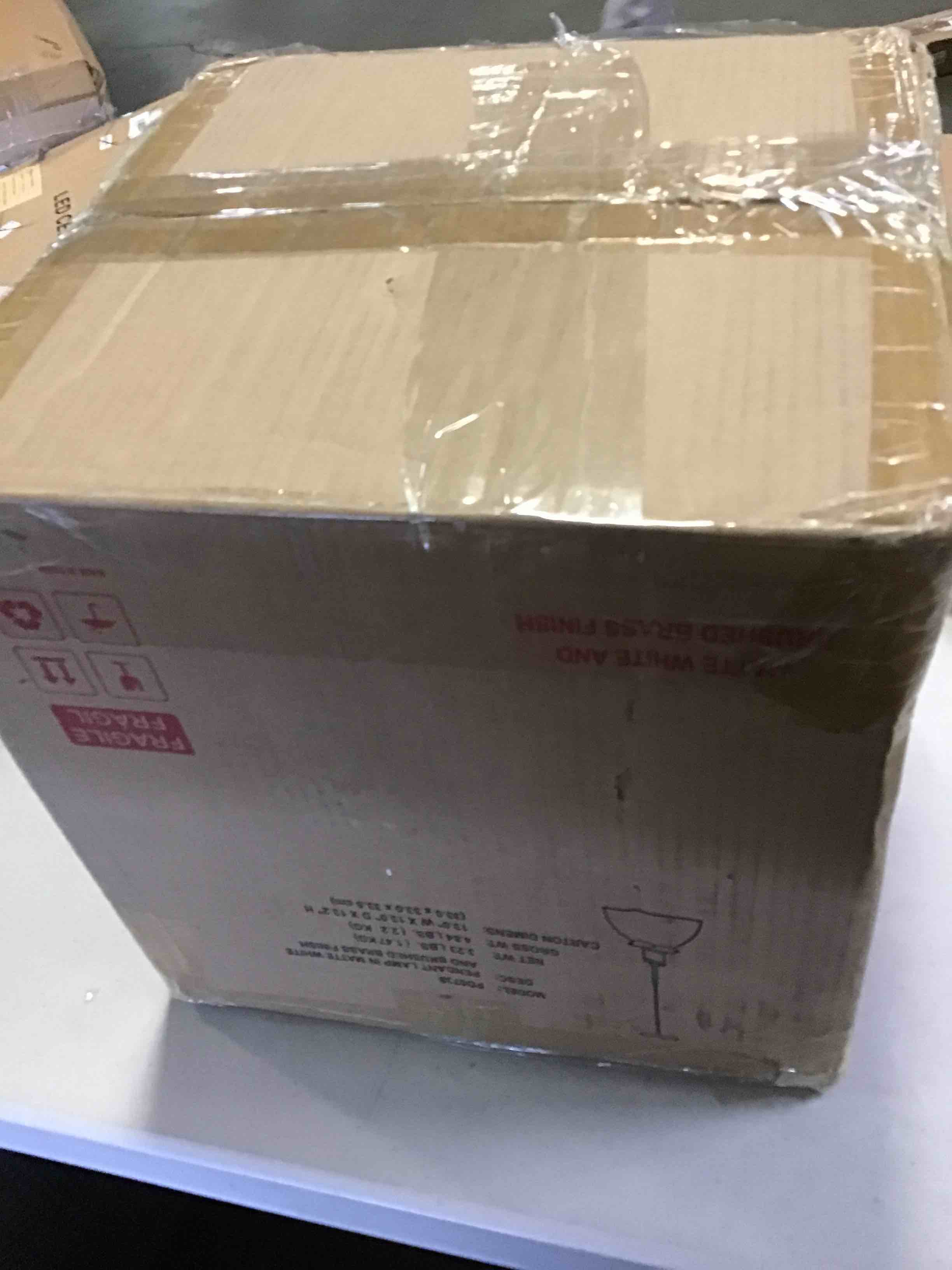 https://s3.amazonaws.com/lotting-images-prod/bidfta/BLU5524759_1698851924024.jpeg