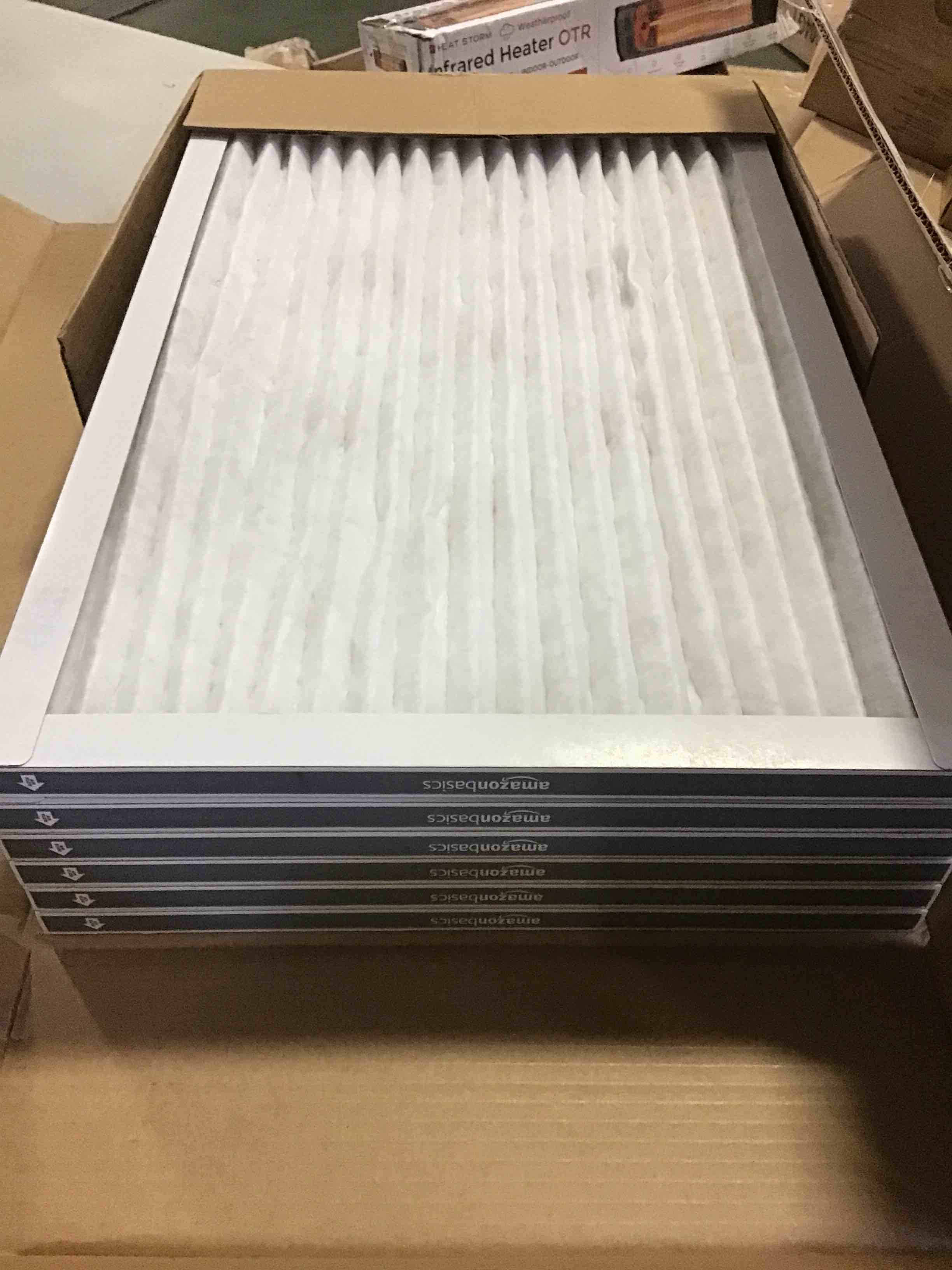 https://s3.amazonaws.com/lotting-images-prod/bidfta/BLU5524911_1698932951166.jpeg