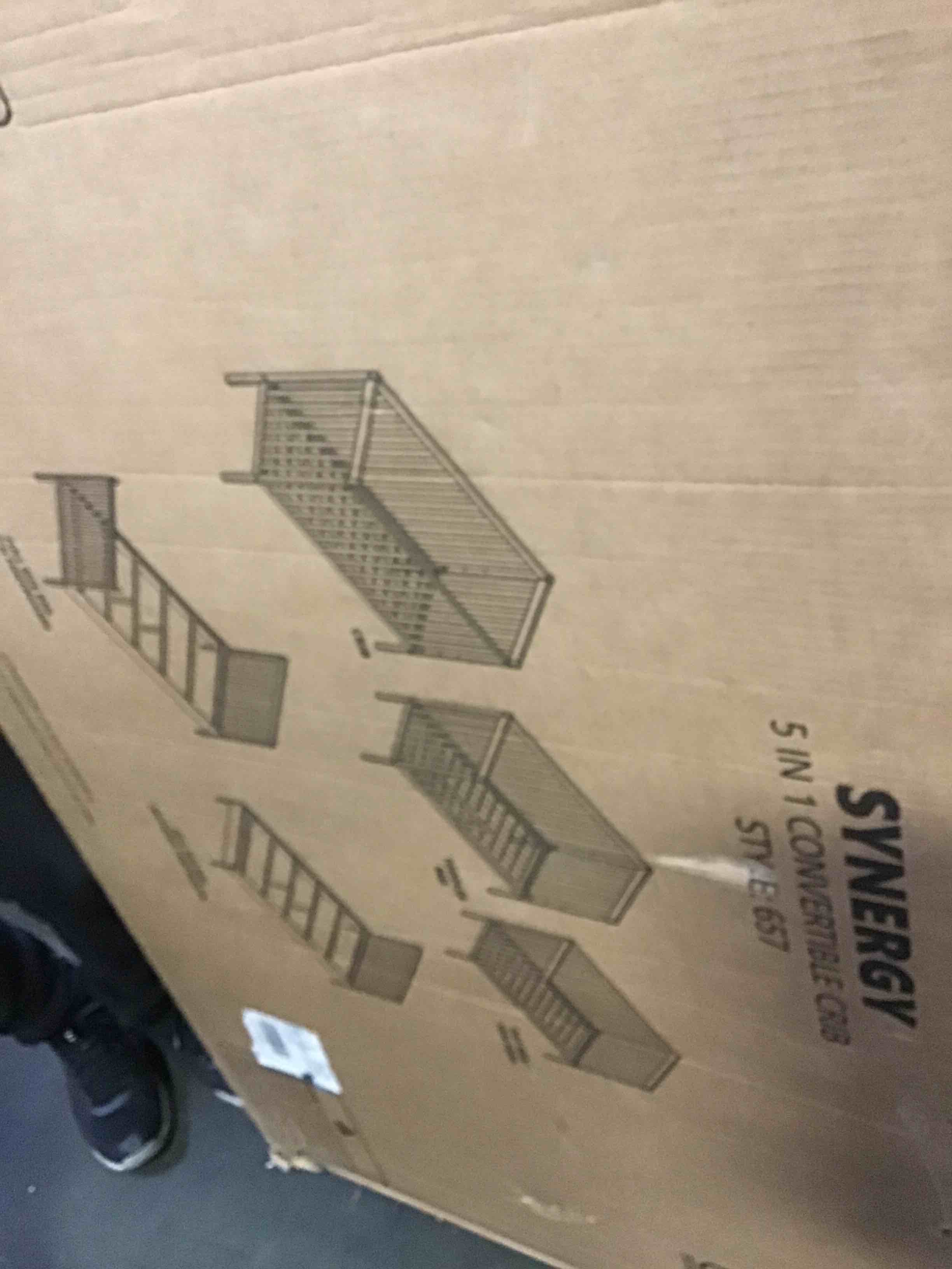 https://s3.amazonaws.com/lotting-images-prod/bidfta/BLU5524914_1698933442195.jpeg