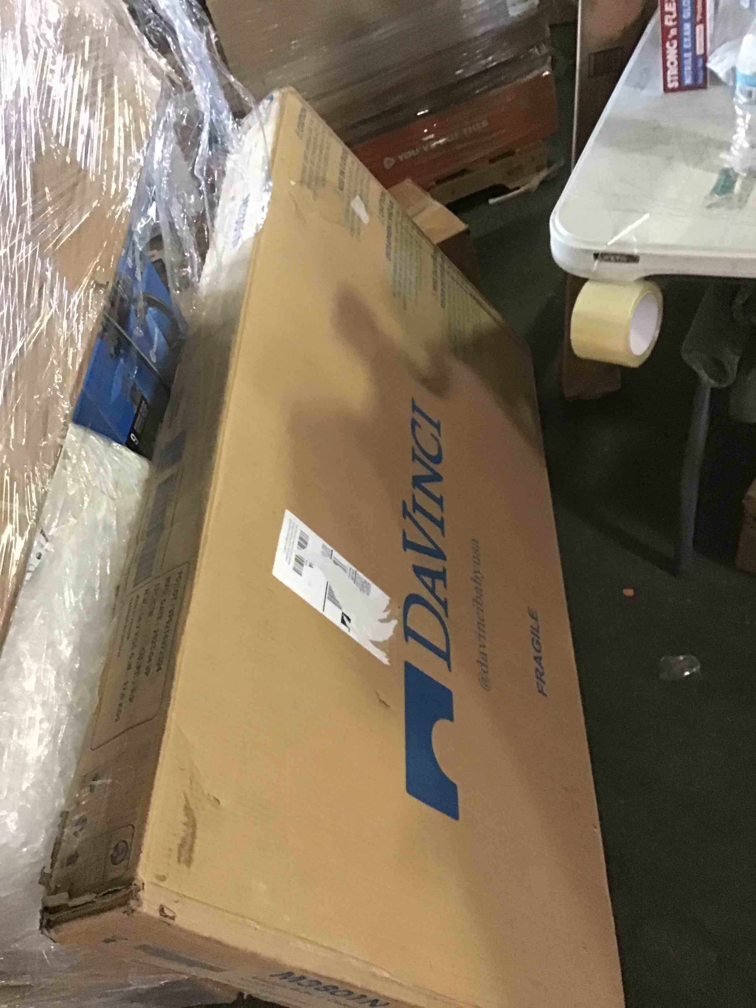 https://s3.amazonaws.com/lotting-images-prod/bidfta/BLU5525680_1699026986335.jpeg