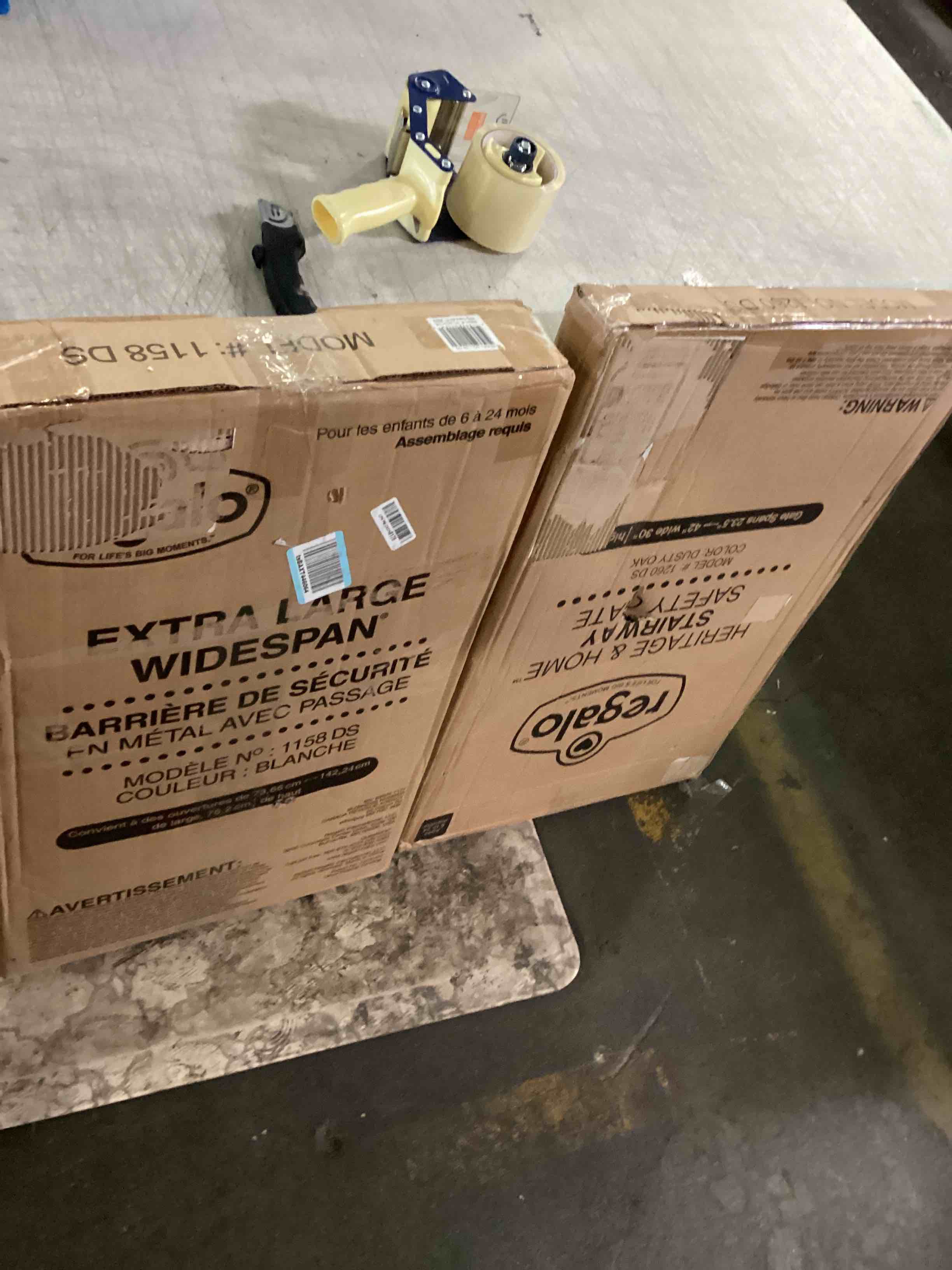 https://s3.amazonaws.com/lotting-images-prod/bidfta/BLU5526115_1699634517563.jpeg