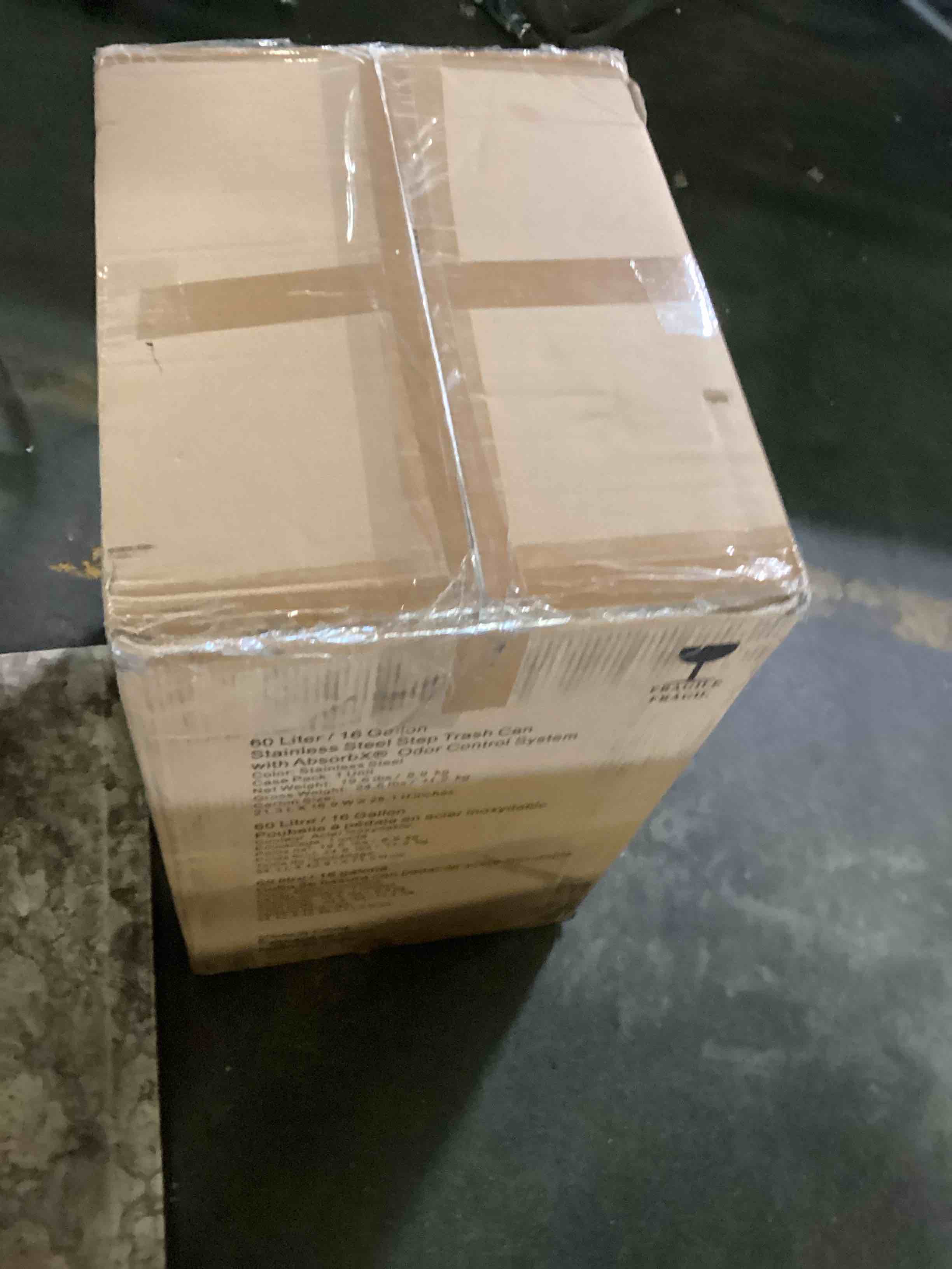 https://s3.amazonaws.com/lotting-images-prod/bidfta/BLU5526126_1699636708610.jpeg