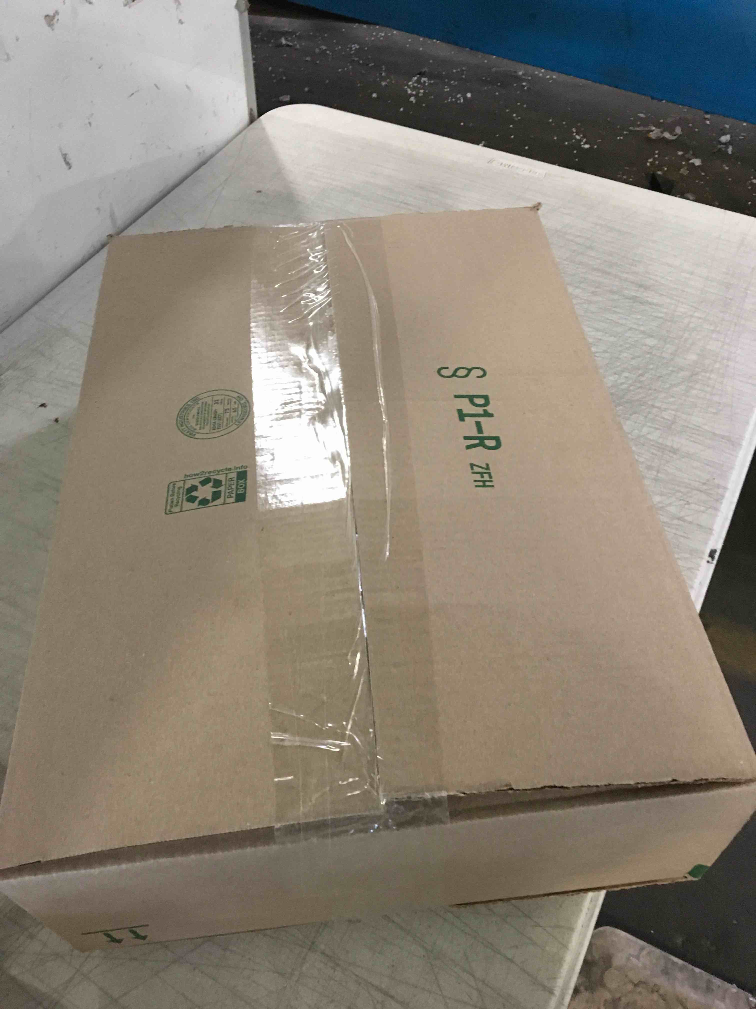 https://s3.amazonaws.com/lotting-images-prod/bidfta/BLU5526375_1700059575393.jpeg