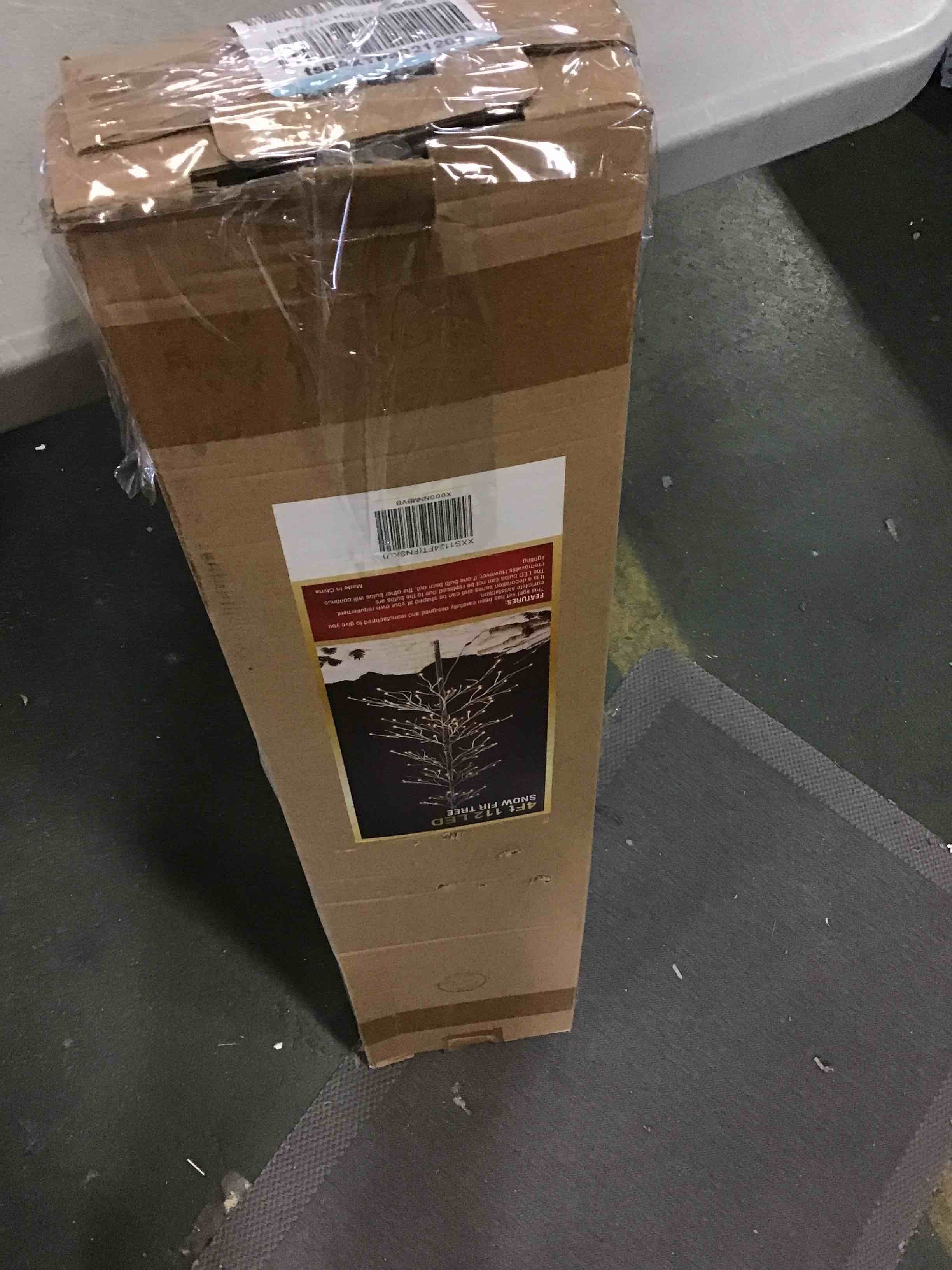 https://s3.amazonaws.com/lotting-images-prod/bidfta/BLU5528711_1702323797520.jpeg