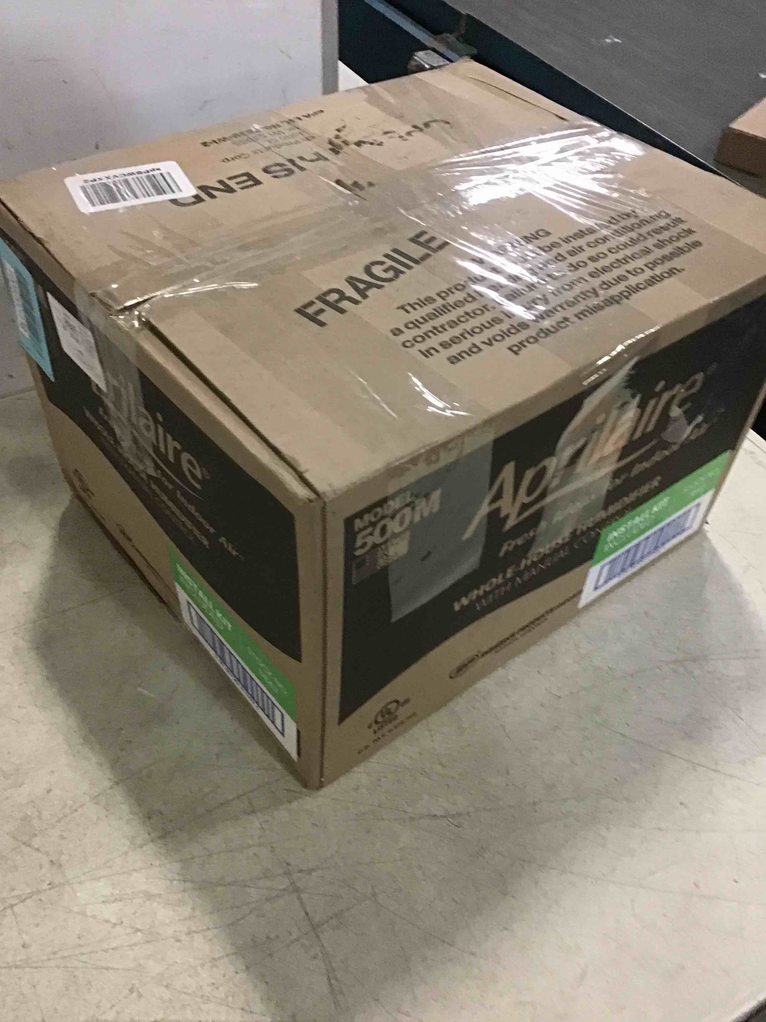 https://s3.amazonaws.com/lotting-images-prod/bidfta/BLU5529001_1702471933197.jpeg