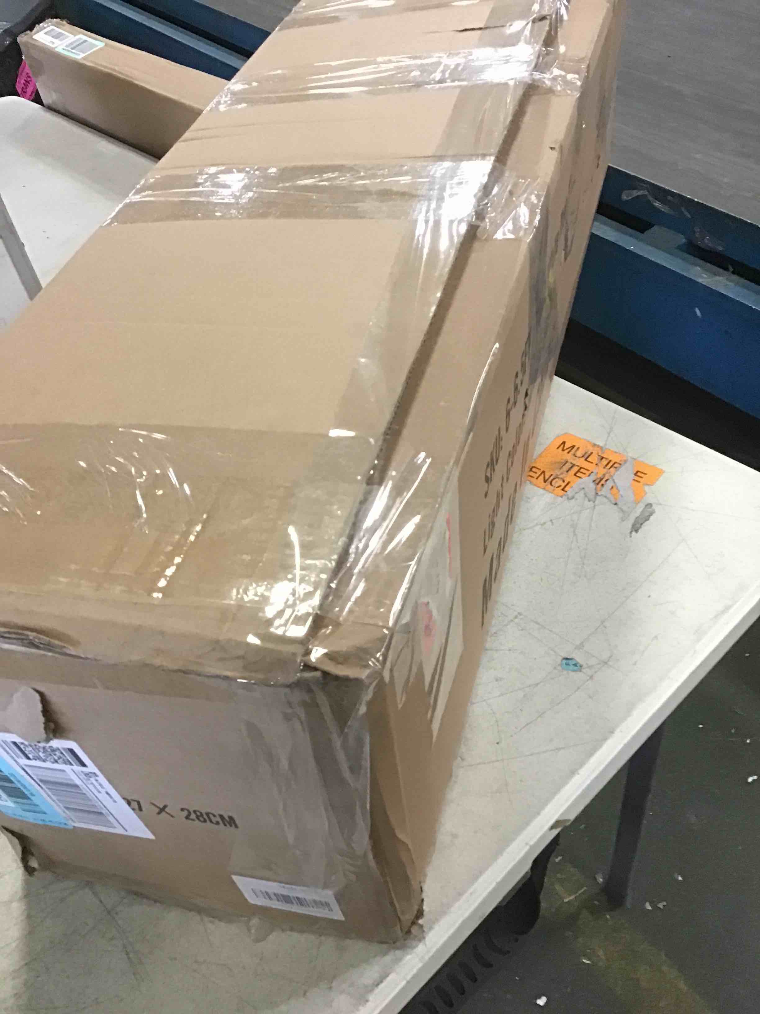 https://s3.amazonaws.com/lotting-images-prod/bidfta/BLU5529122_1702492106512.jpeg