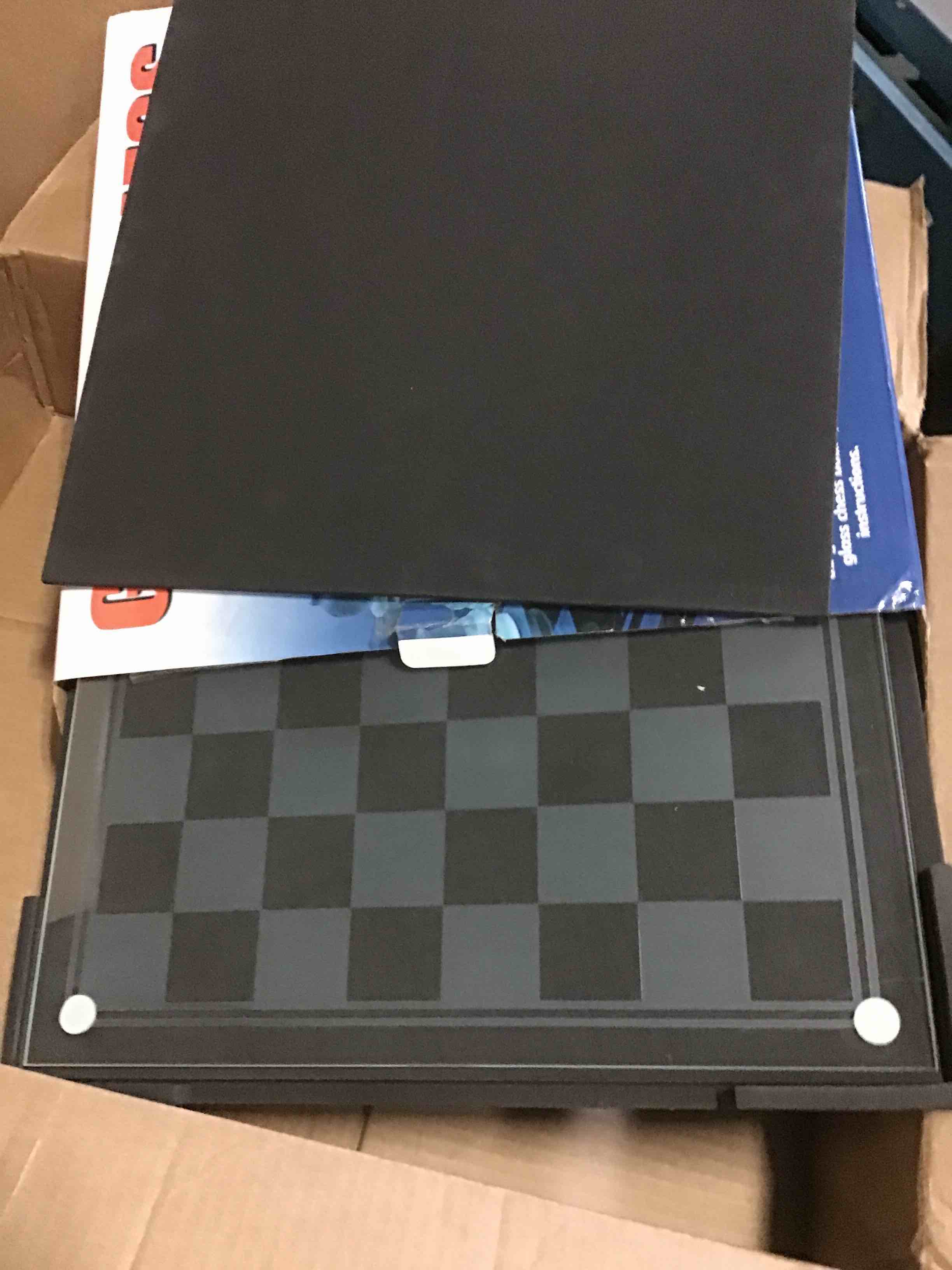 https://s3.amazonaws.com/lotting-images-prod/bidfta/BLU5529435_1702642490342.jpeg
