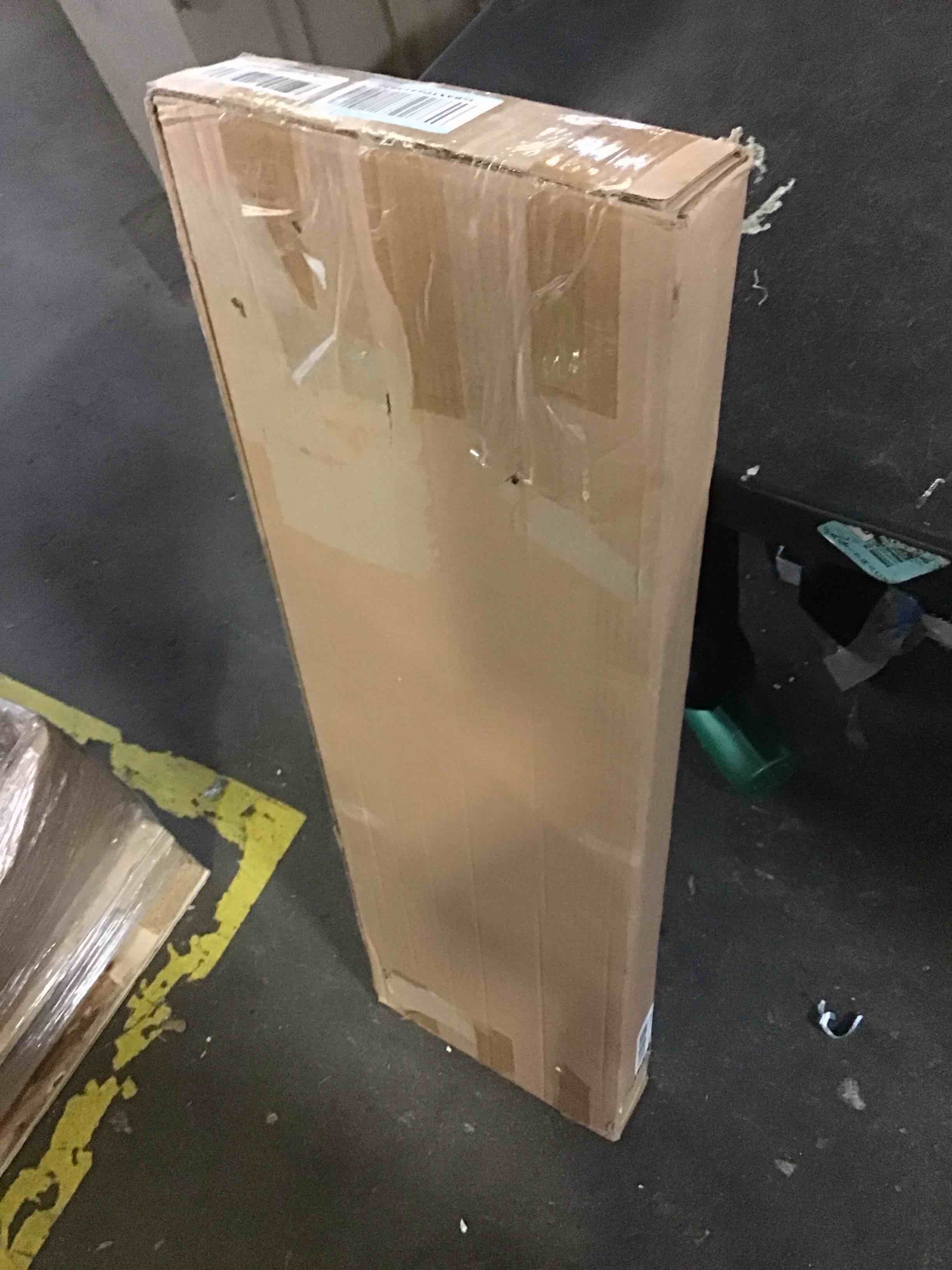https://s3.amazonaws.com/lotting-images-prod/bidfta/BLU5529670_1701982239106.jpeg