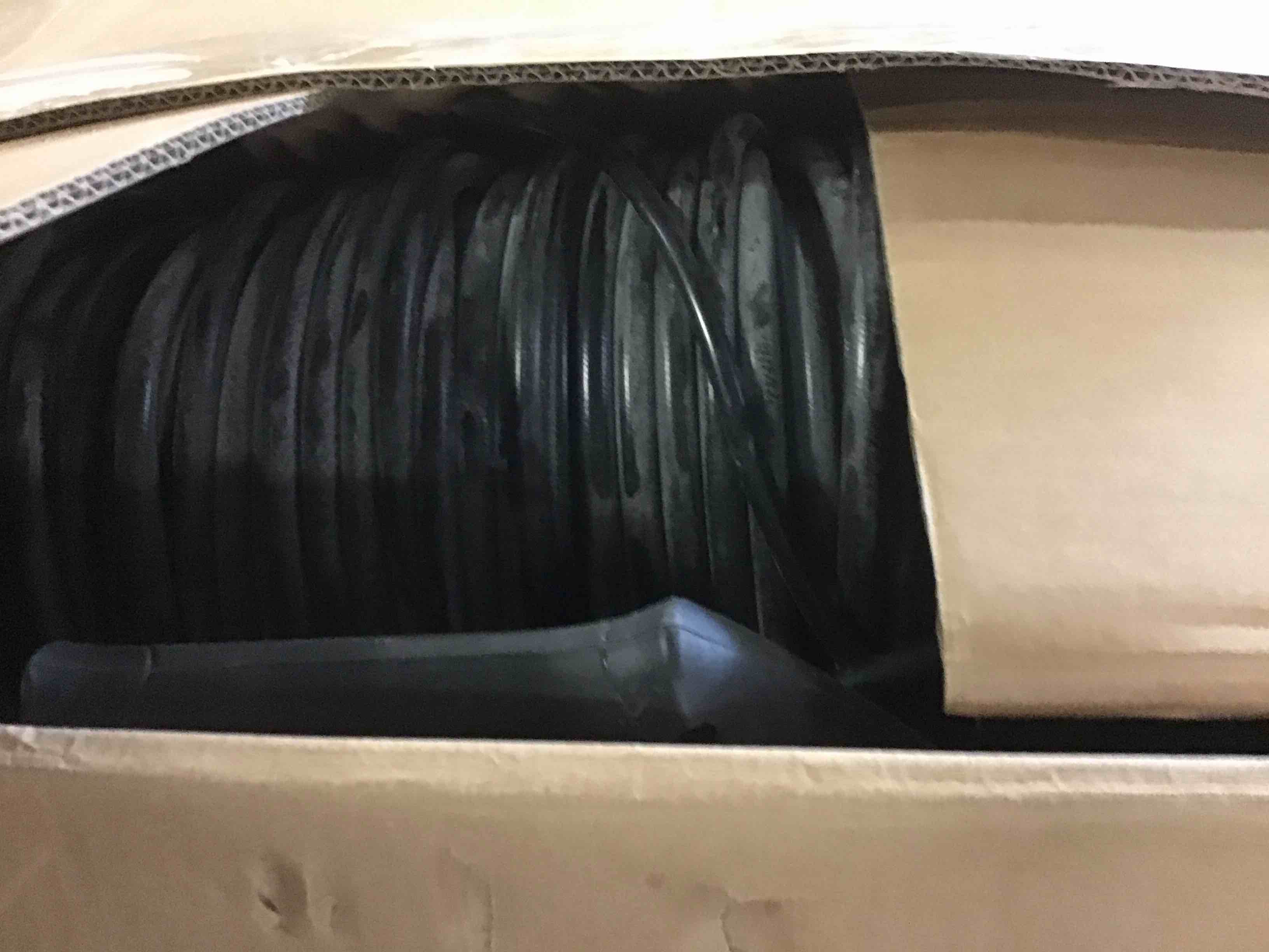 https://s3.amazonaws.com/lotting-images-prod/bidfta/BLU5529675_1701982594215.jpeg