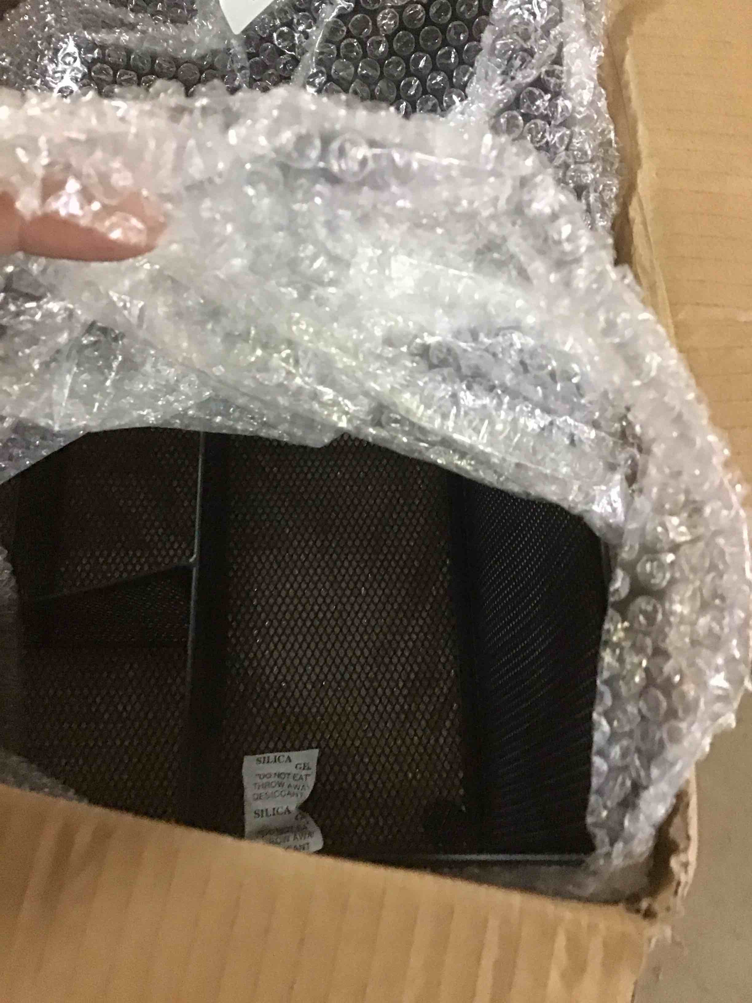 https://s3.amazonaws.com/lotting-images-prod/bidfta/BLU5529791_1702054599067.jpeg