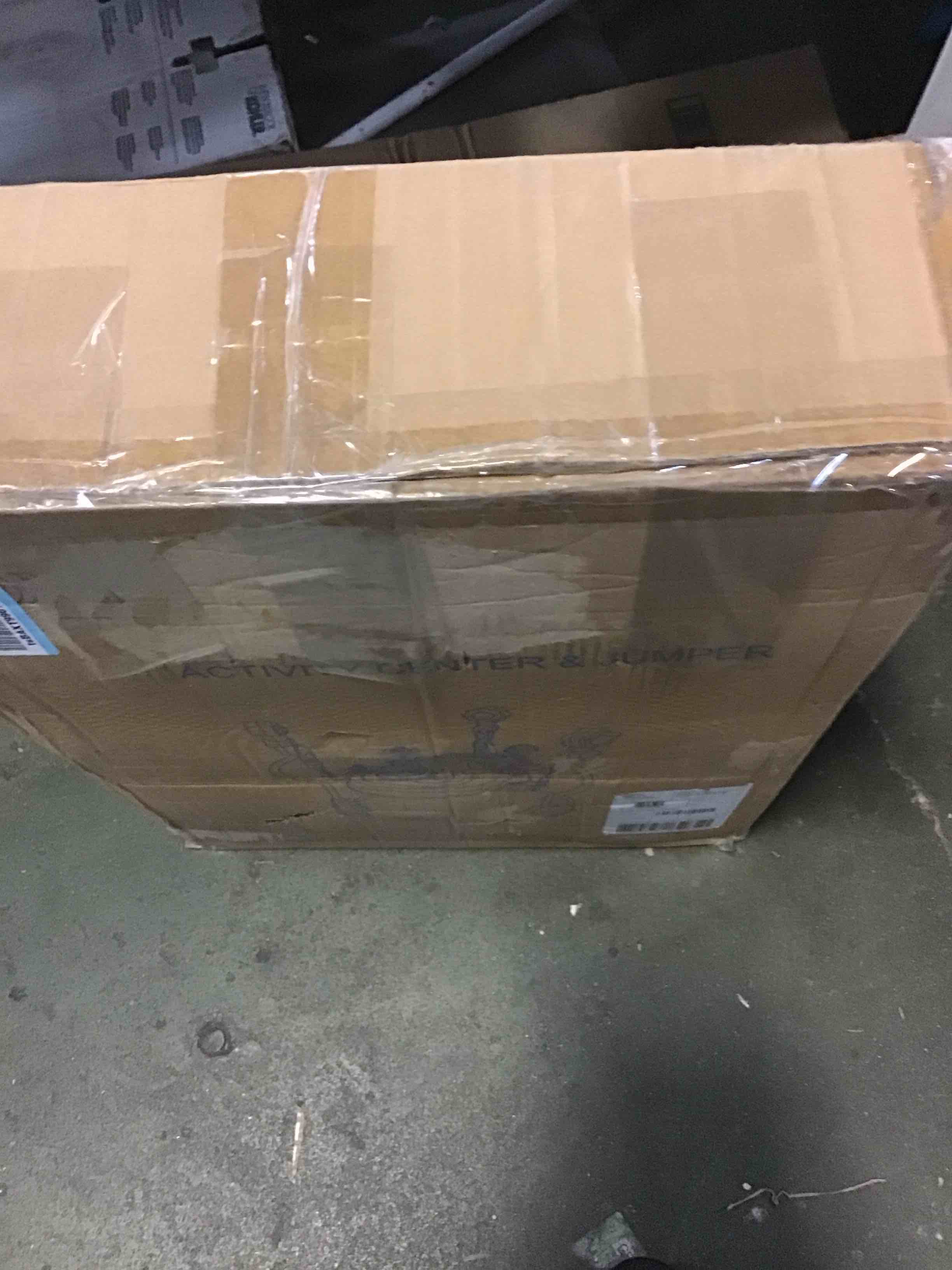 https://s3.amazonaws.com/lotting-images-prod/bidfta/BLU5530077_1702413284955.jpeg