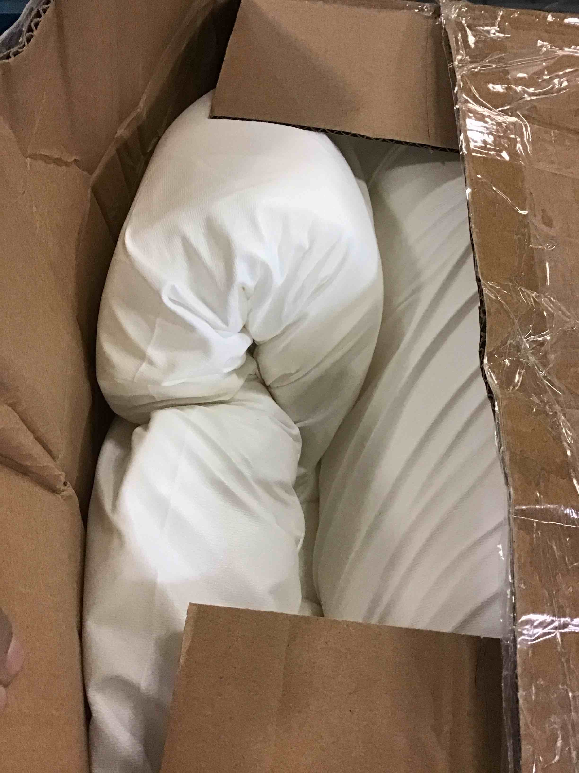 https://s3.amazonaws.com/lotting-images-prod/bidfta/BLU5530494_1702583105014.jpeg