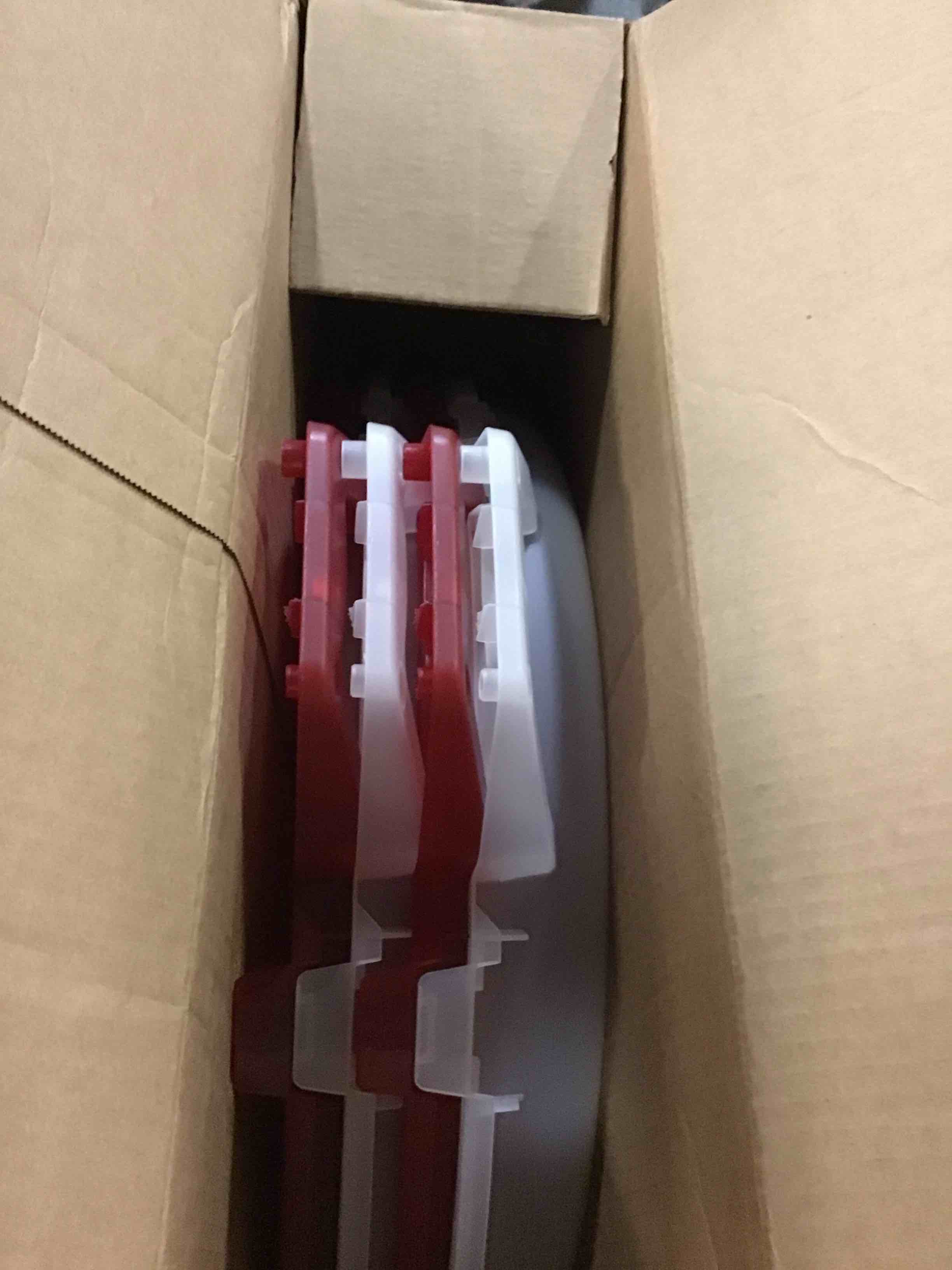 https://s3.amazonaws.com/lotting-images-prod/bidfta/BLU5530805_1702673788231.jpeg