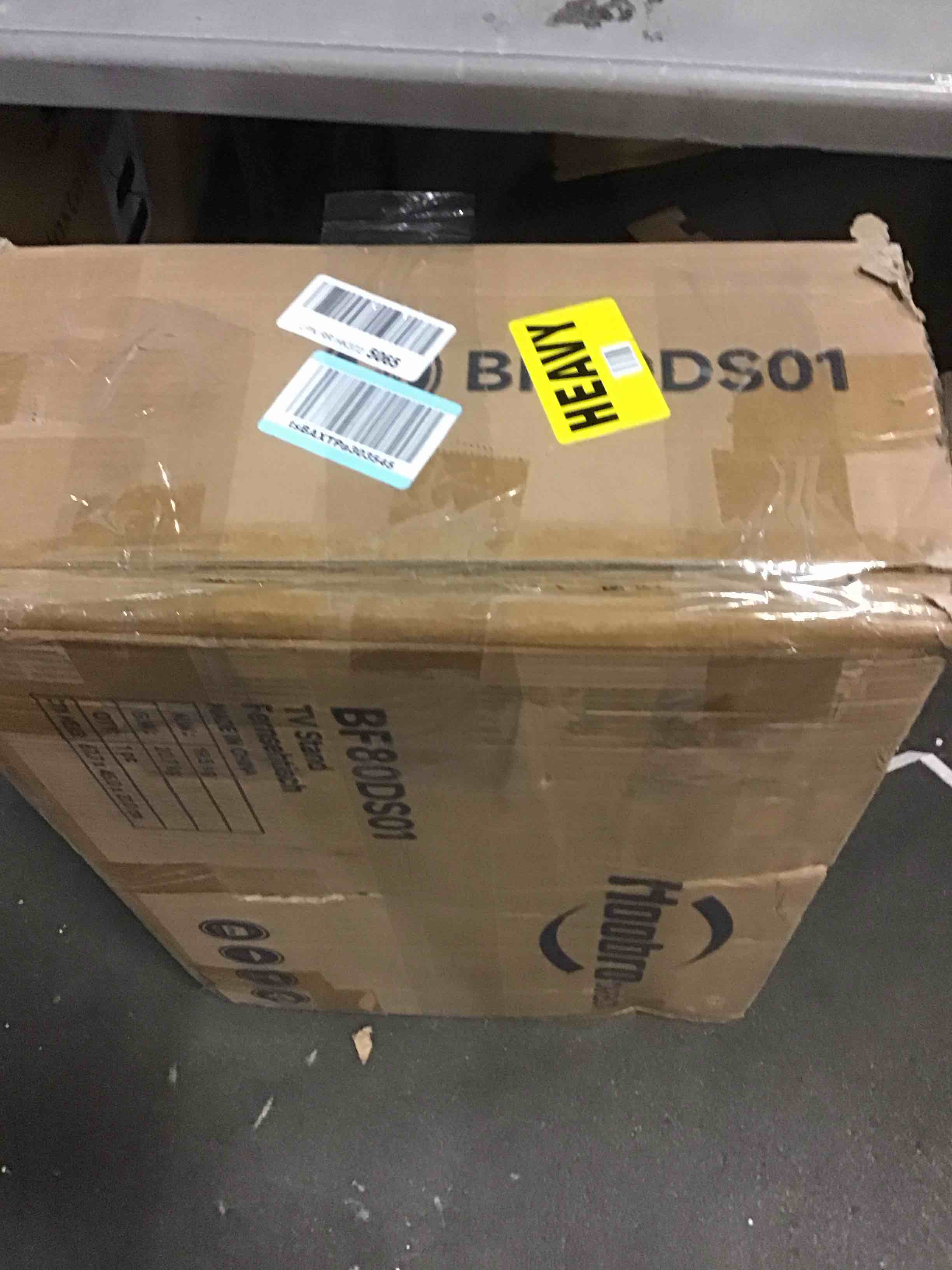 https://s3.amazonaws.com/lotting-images-prod/bidfta/BLU5530874_1703081233220.jpeg