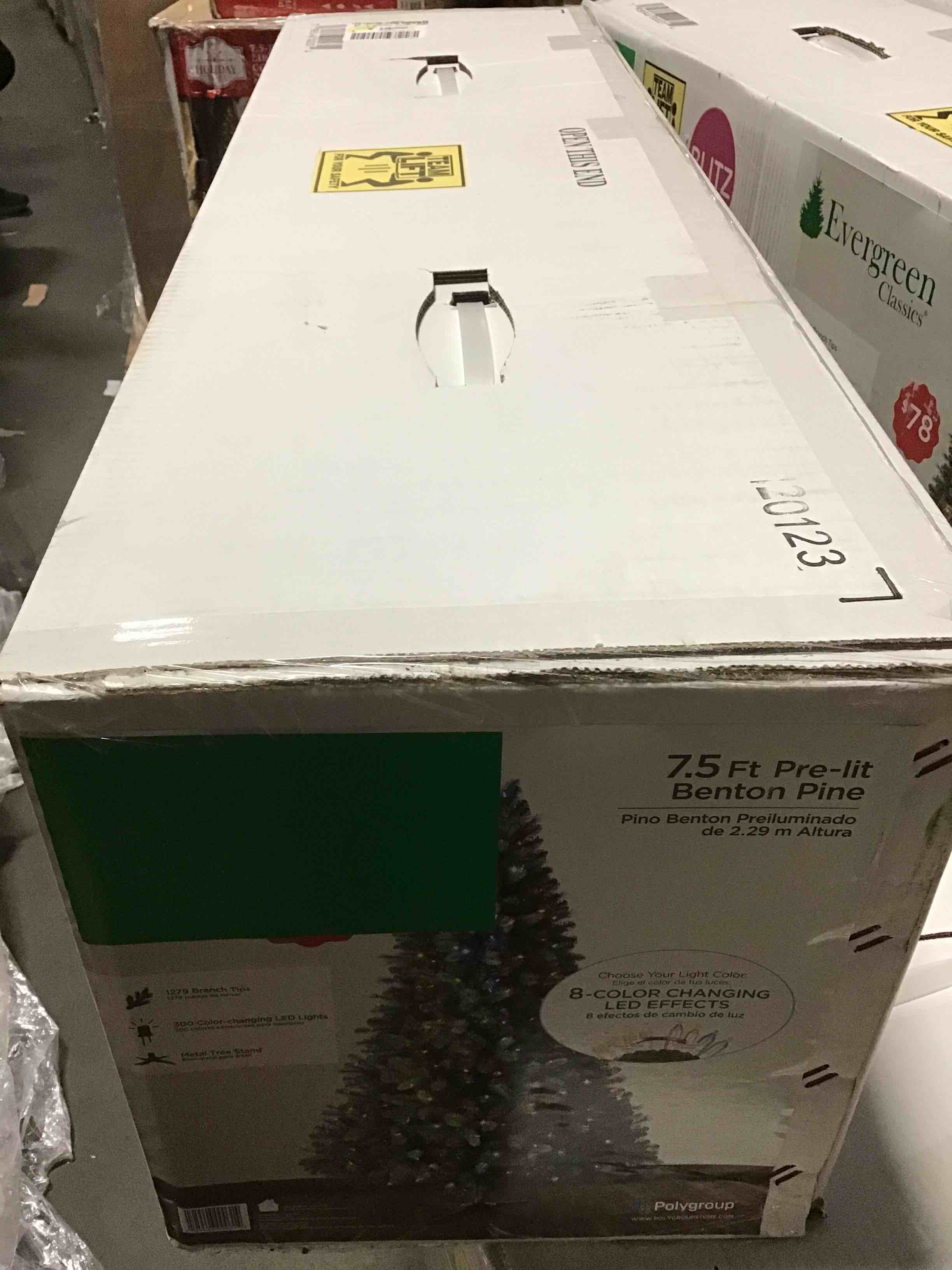 https://s3.amazonaws.com/lotting-images-prod/bidfta/BLU5531180_1702471467985.jpeg