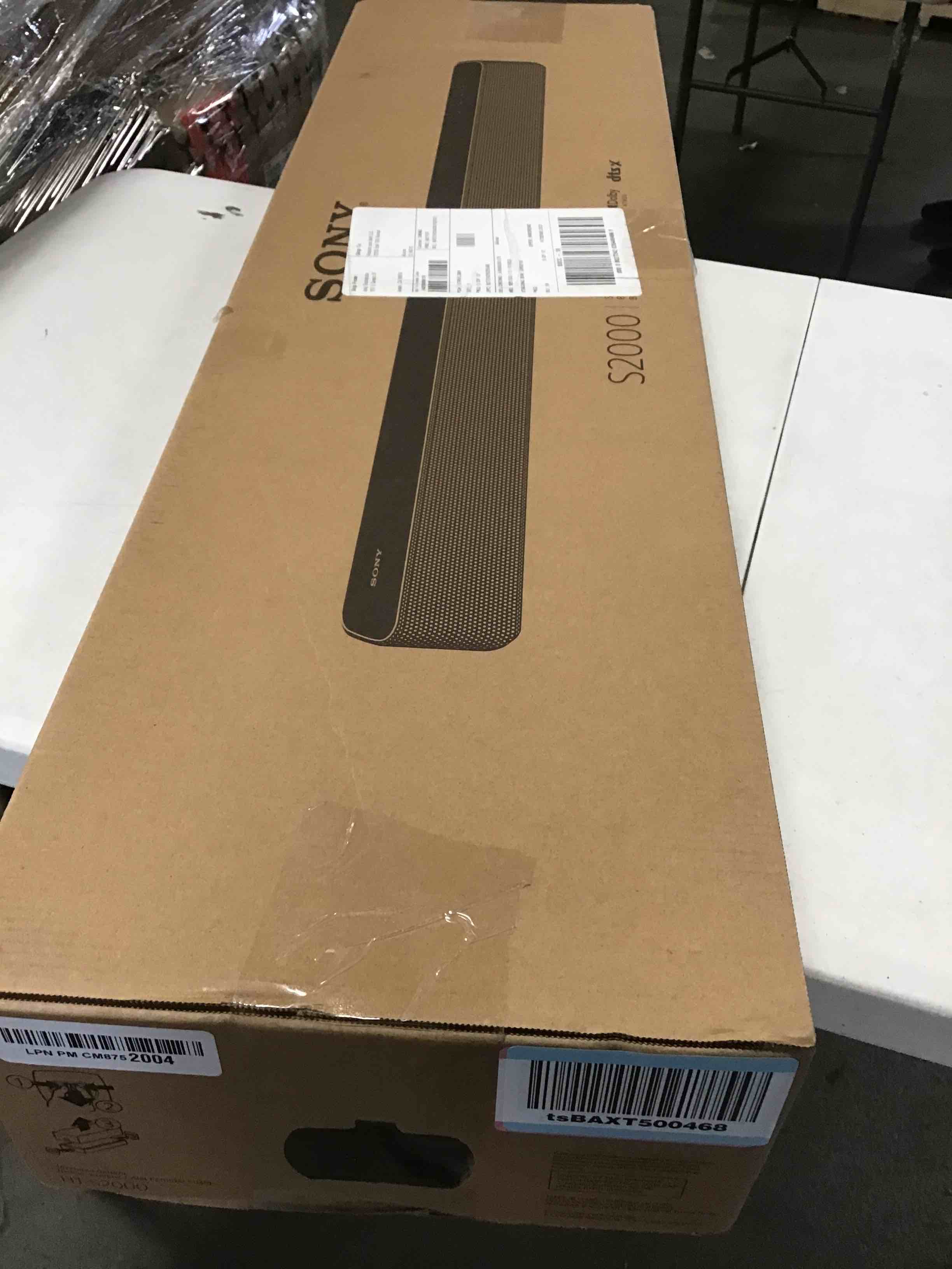 https://s3.amazonaws.com/lotting-images-prod/bidfta/BLU5532052_1703086947470.jpeg