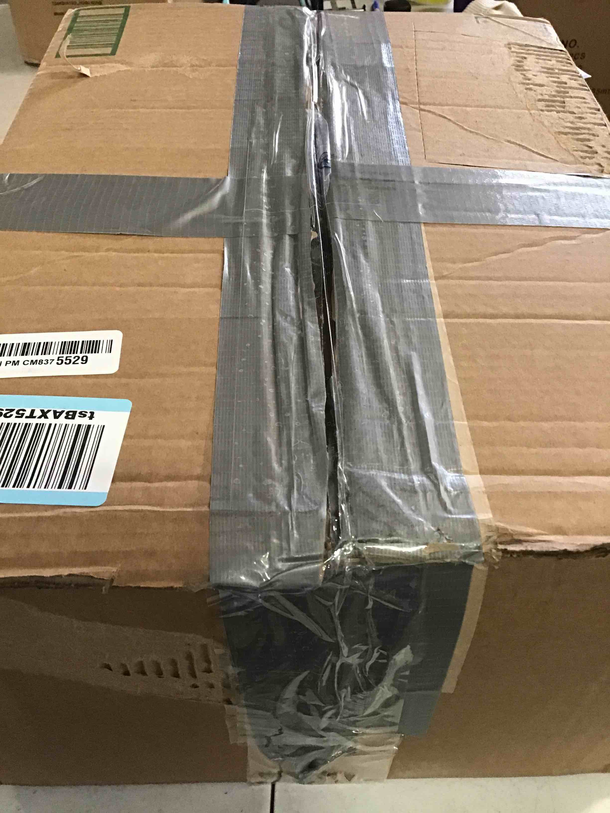 https://s3.amazonaws.com/lotting-images-prod/bidfta/BLU5532428_1703693347900.jpeg