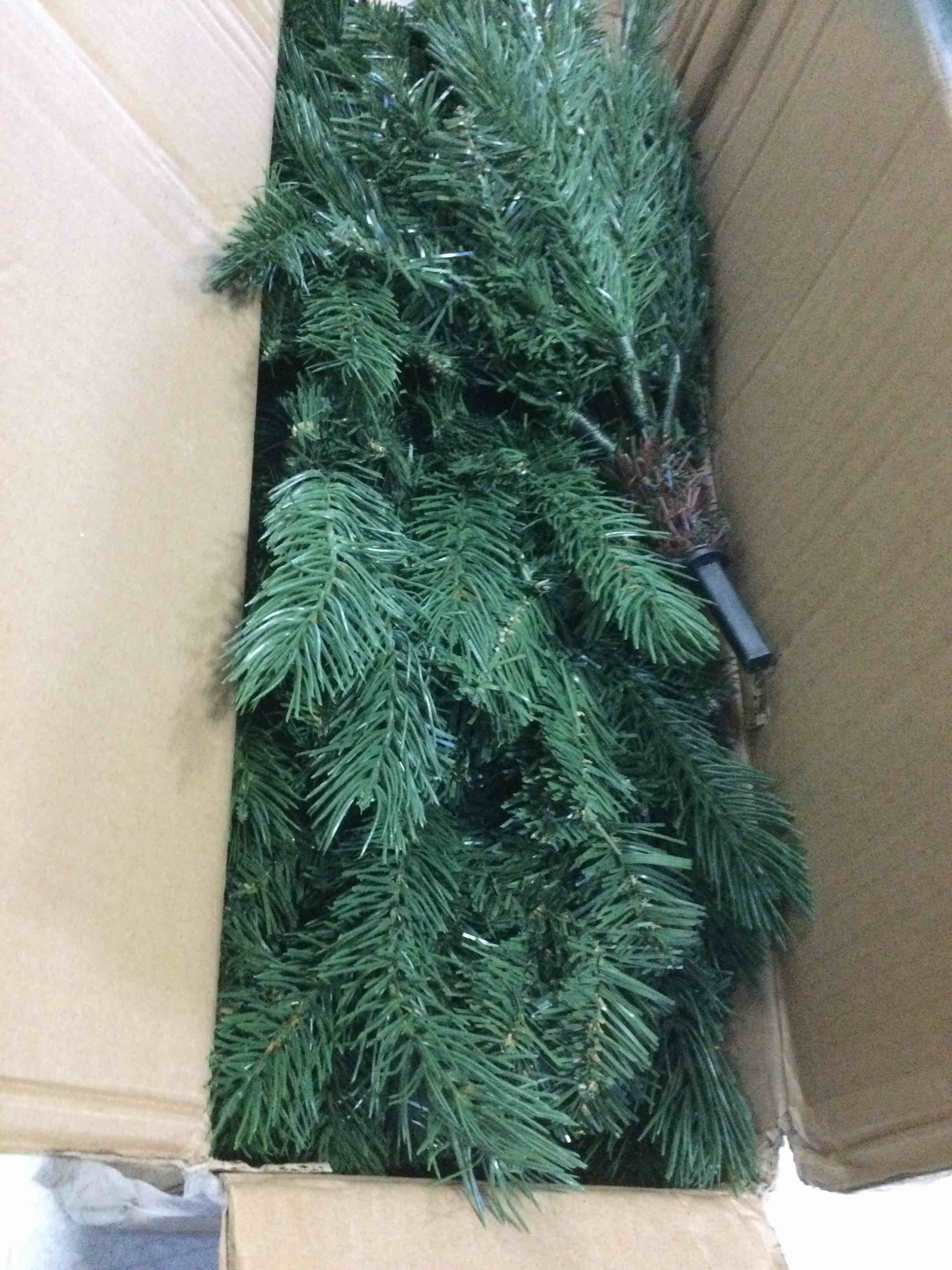 https://s3.amazonaws.com/lotting-images-prod/bidfta/BLU5533287_1702324291064.jpeg